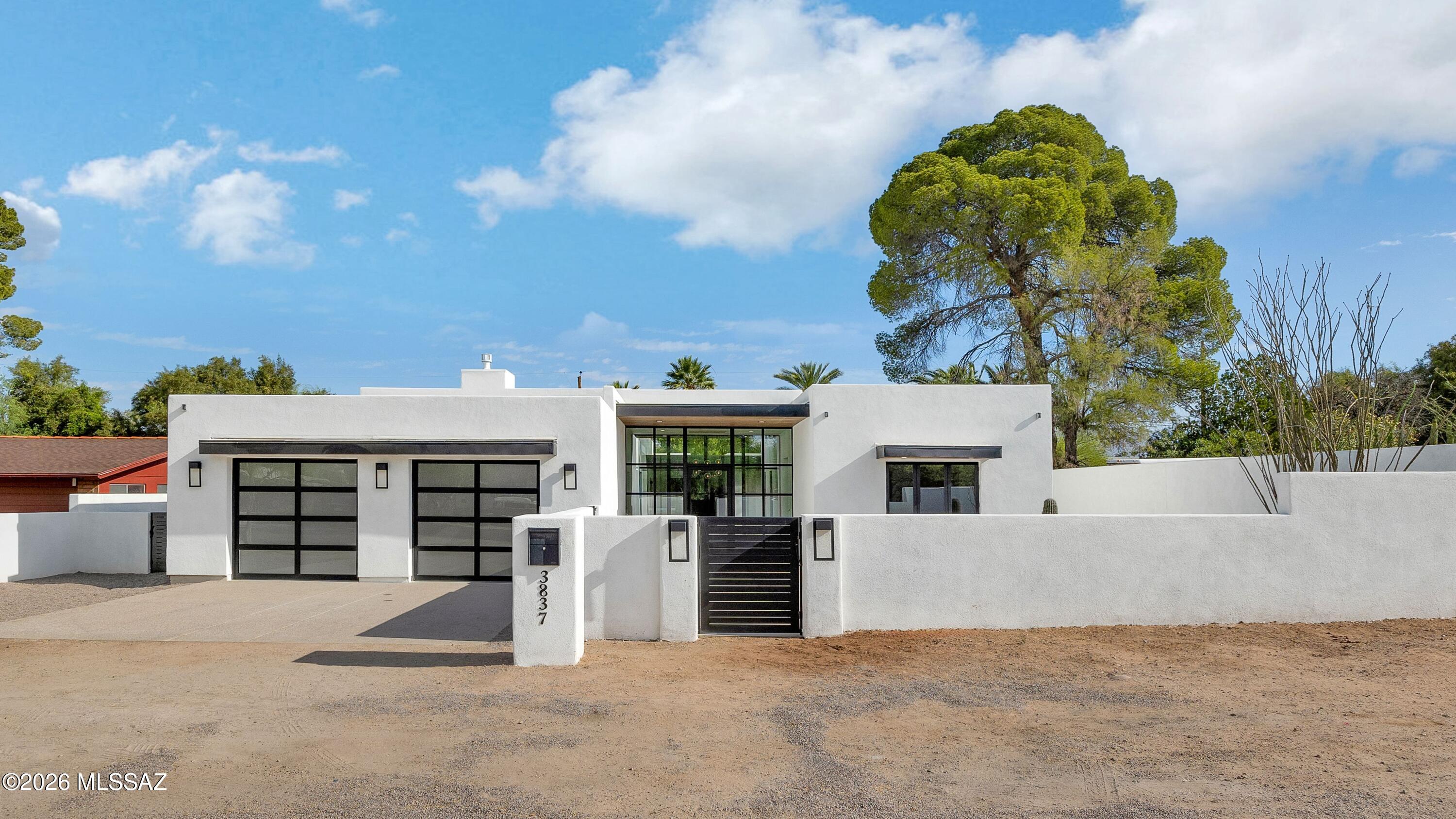 El Montevideo Estates - Residential