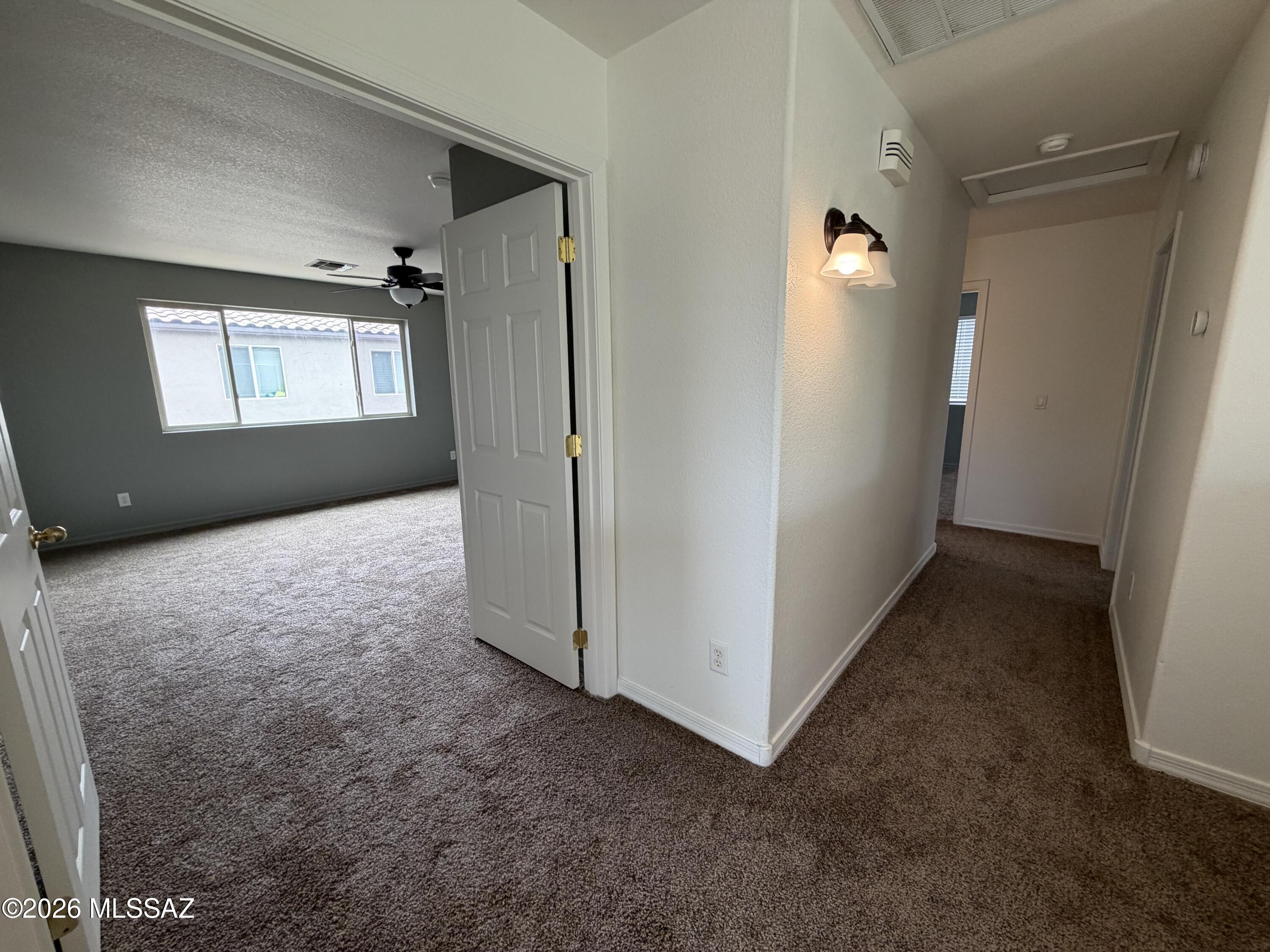 Presidio De Madrid (1-139) - Residential Lease