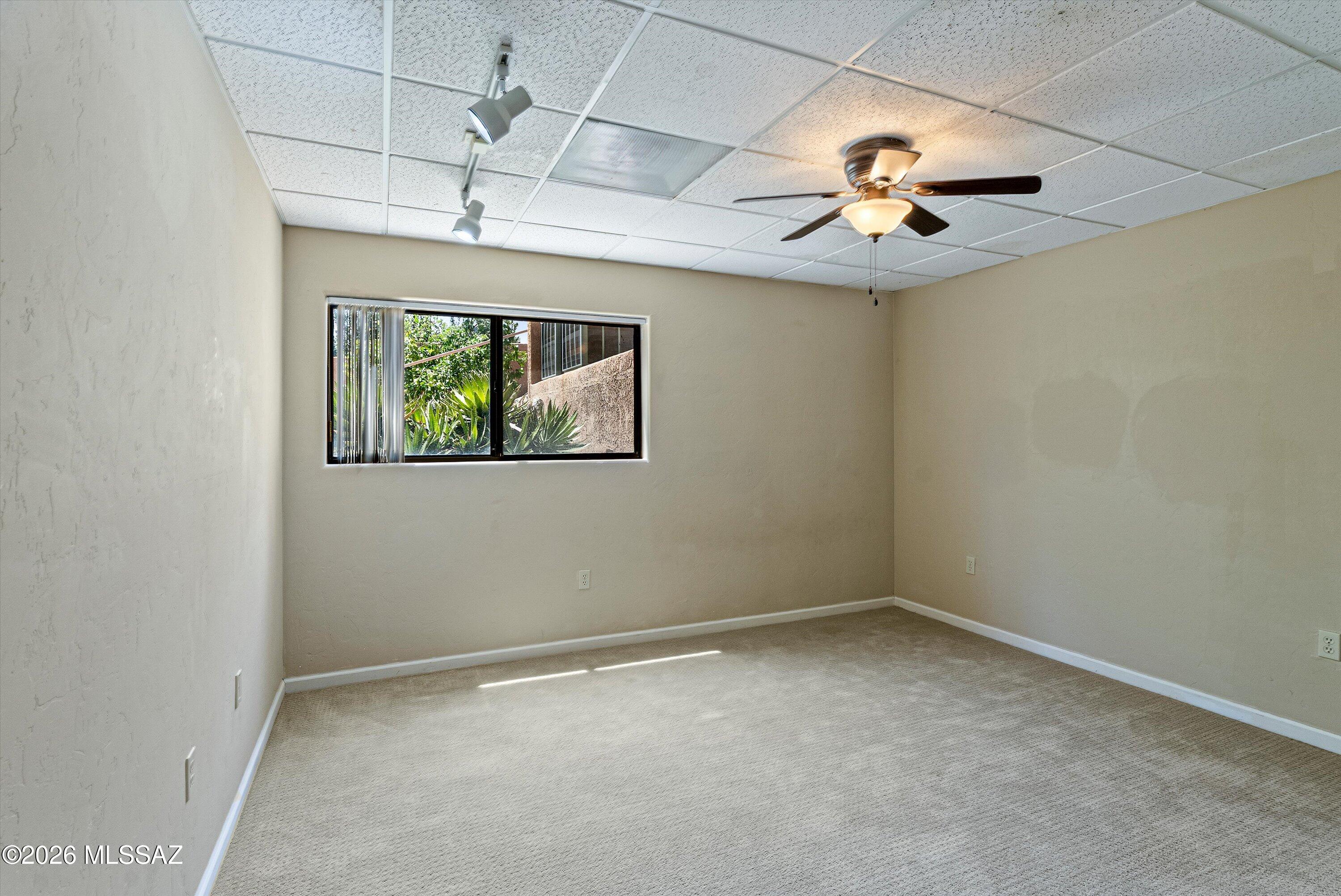 Casas Esperero (1-6) - Residential Lease