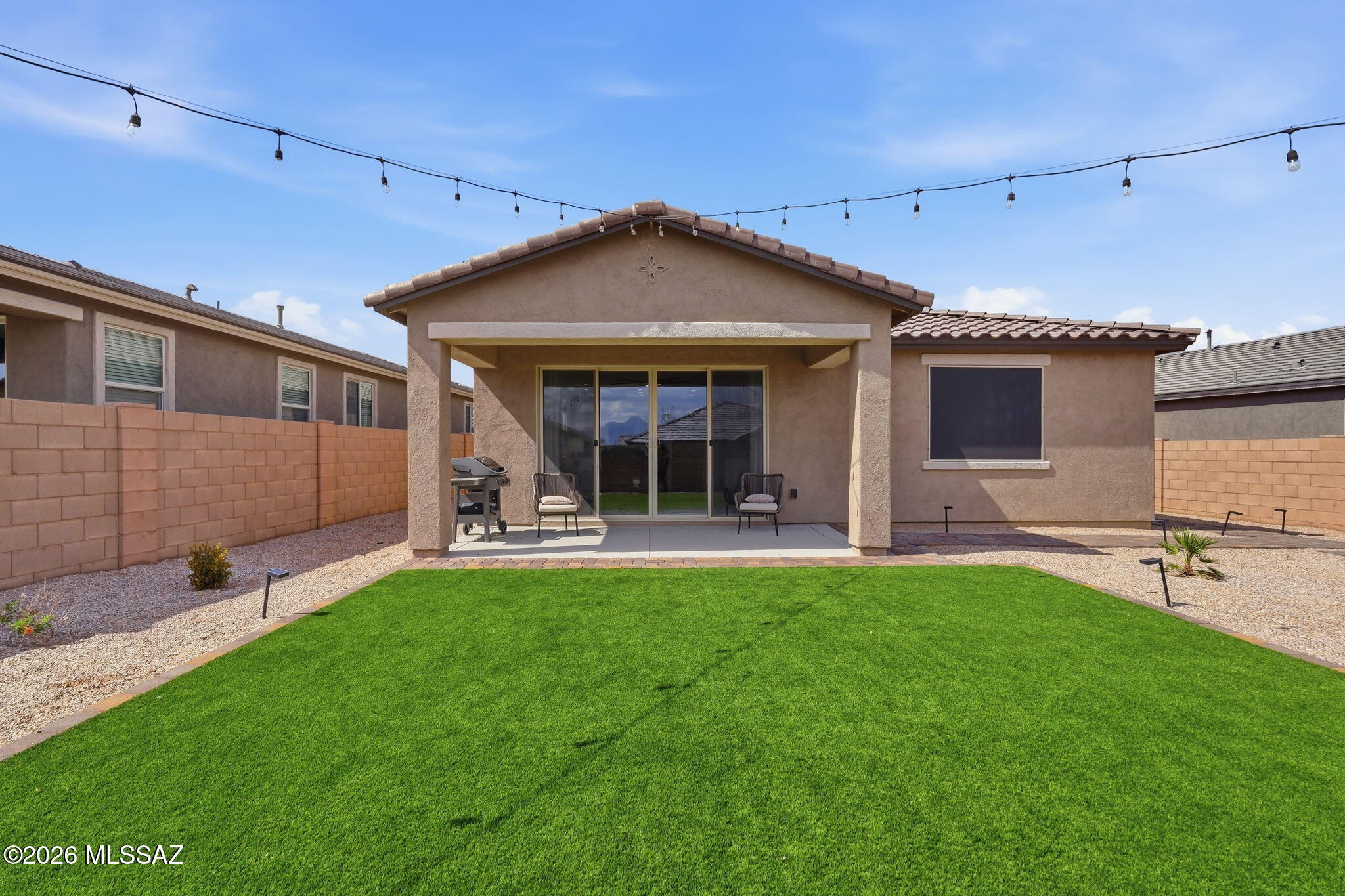 Entrada Del Pueblo - Residential