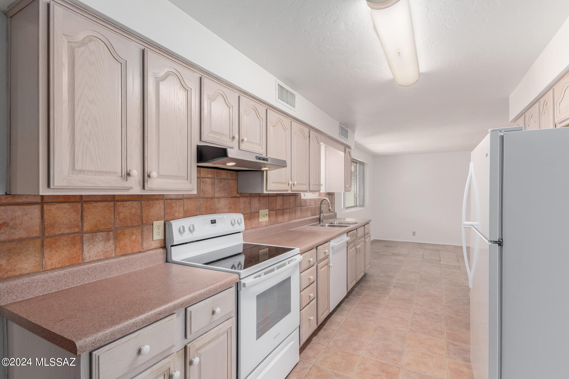 Sunshine Homes Acres - Residential Lease