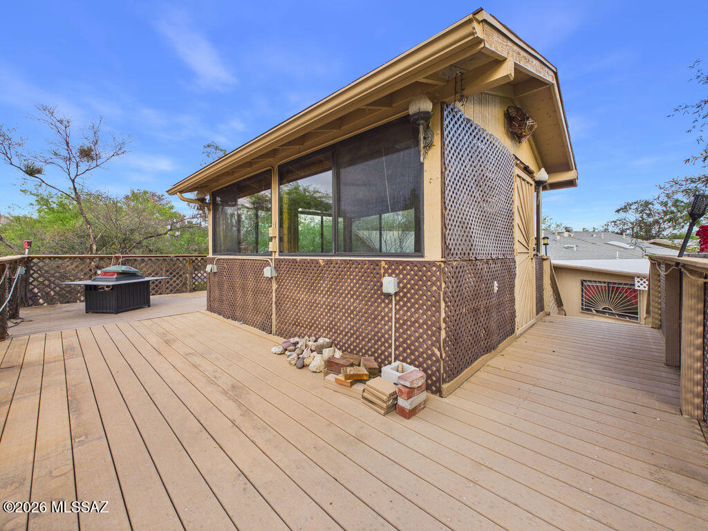 Rancho Sierra (147-298) - Residential