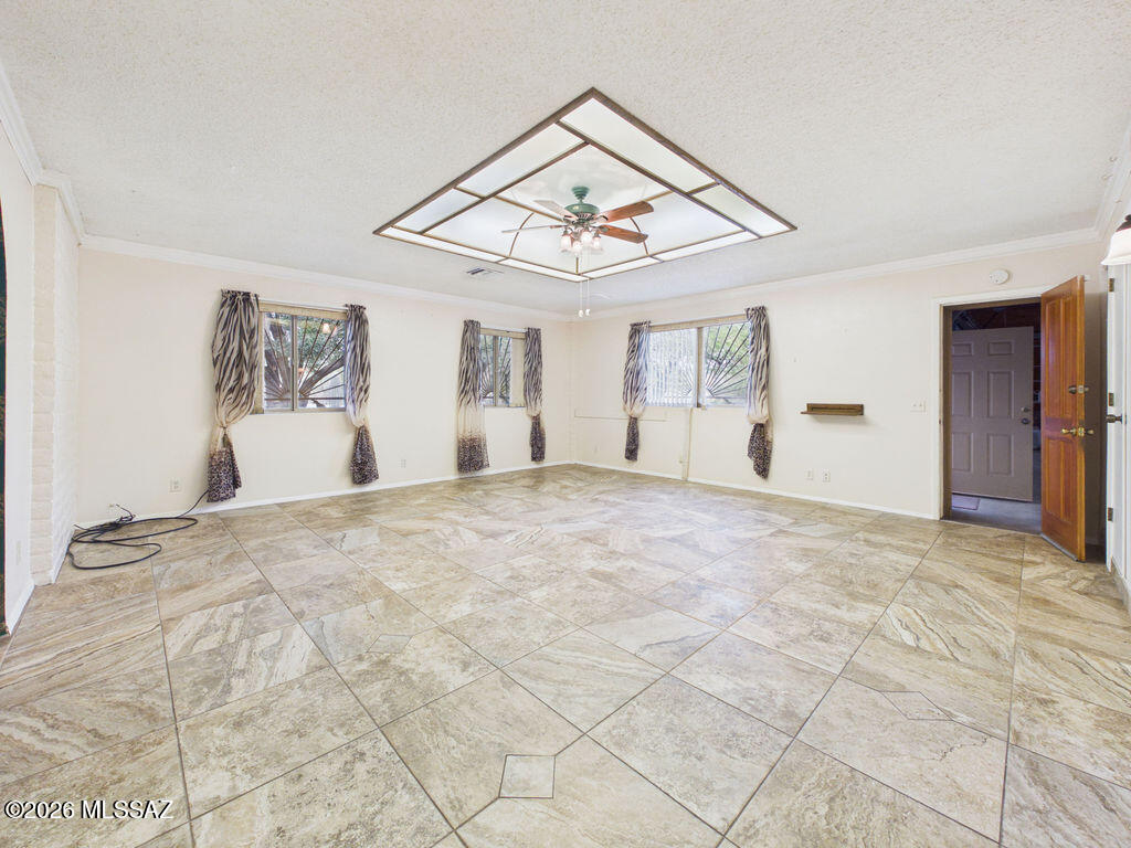 Rancho Sierra (147-298) - Residential