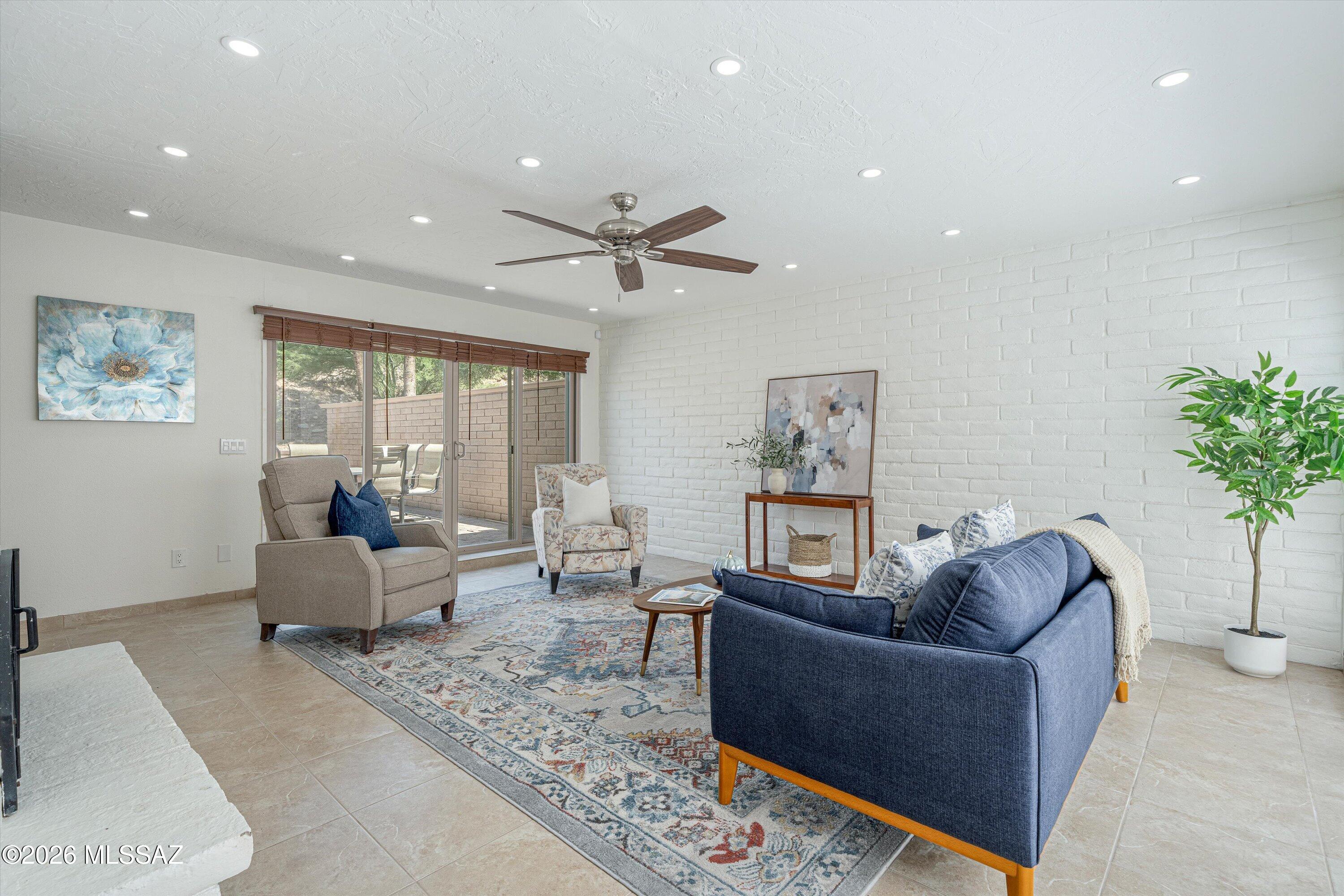 Catalina Del Rey (1-179) - Residential