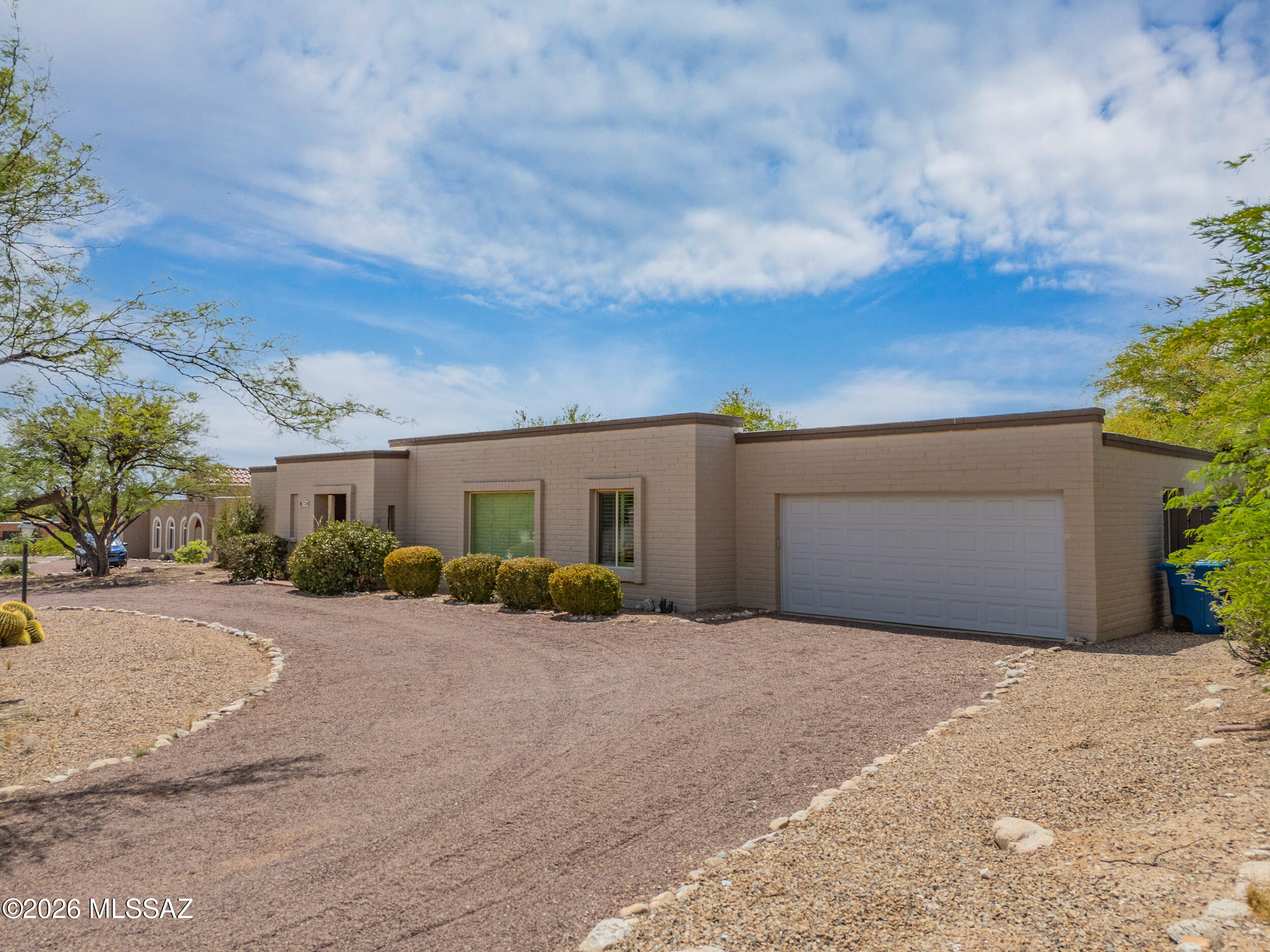 Sabino Vista Knolls (1-60) - Residential
