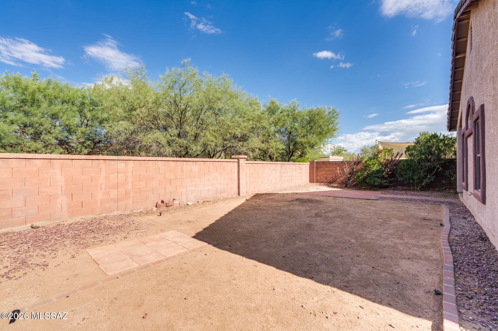 Presidio Del Rio  (1-162) - Residential Lease