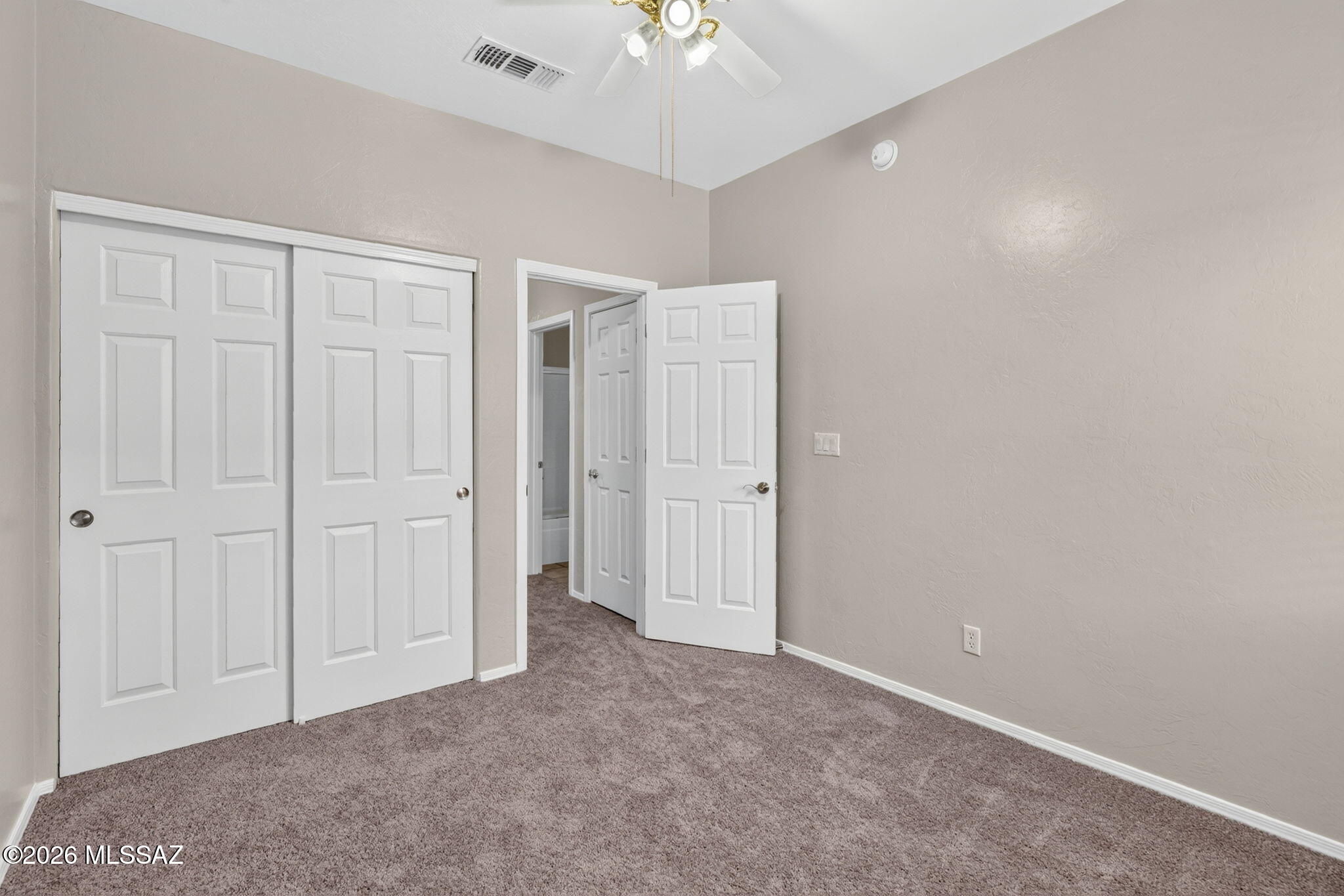 Presidio Del Rio  (1-162) - Residential Lease