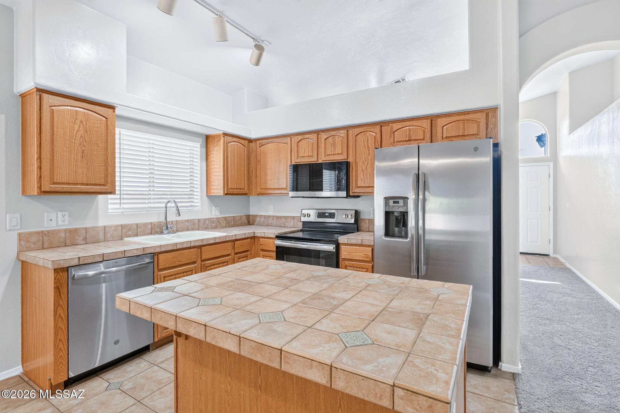 Presidio Del Rio  (1-162) - Residential Lease
