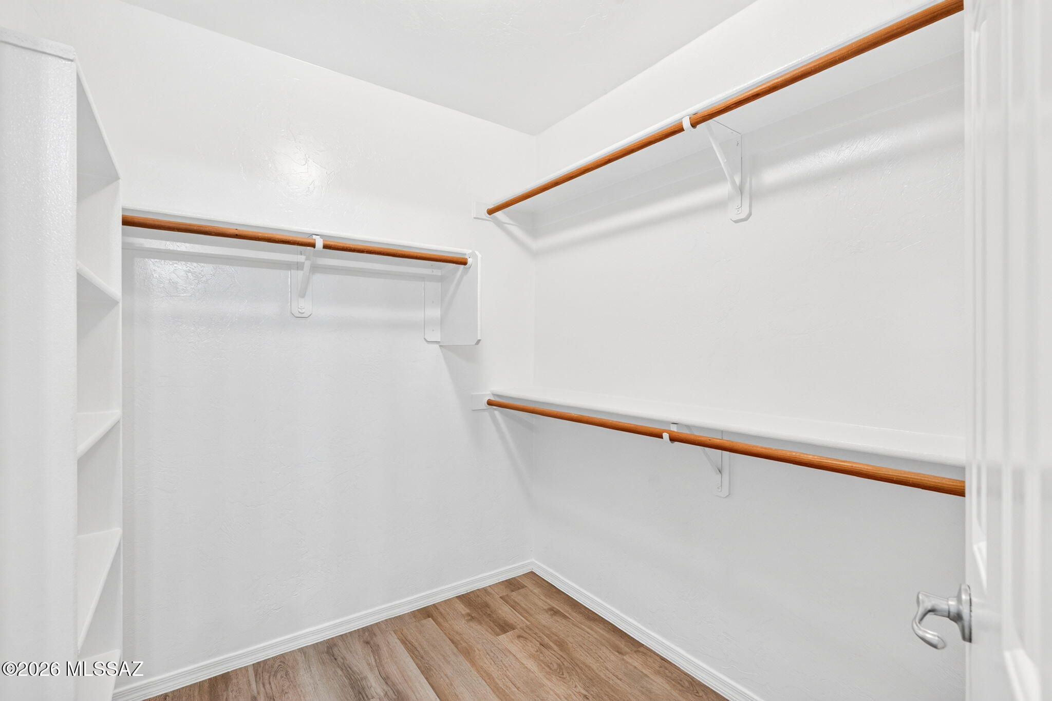Presidio Del Rio  (1-162) - Residential Lease