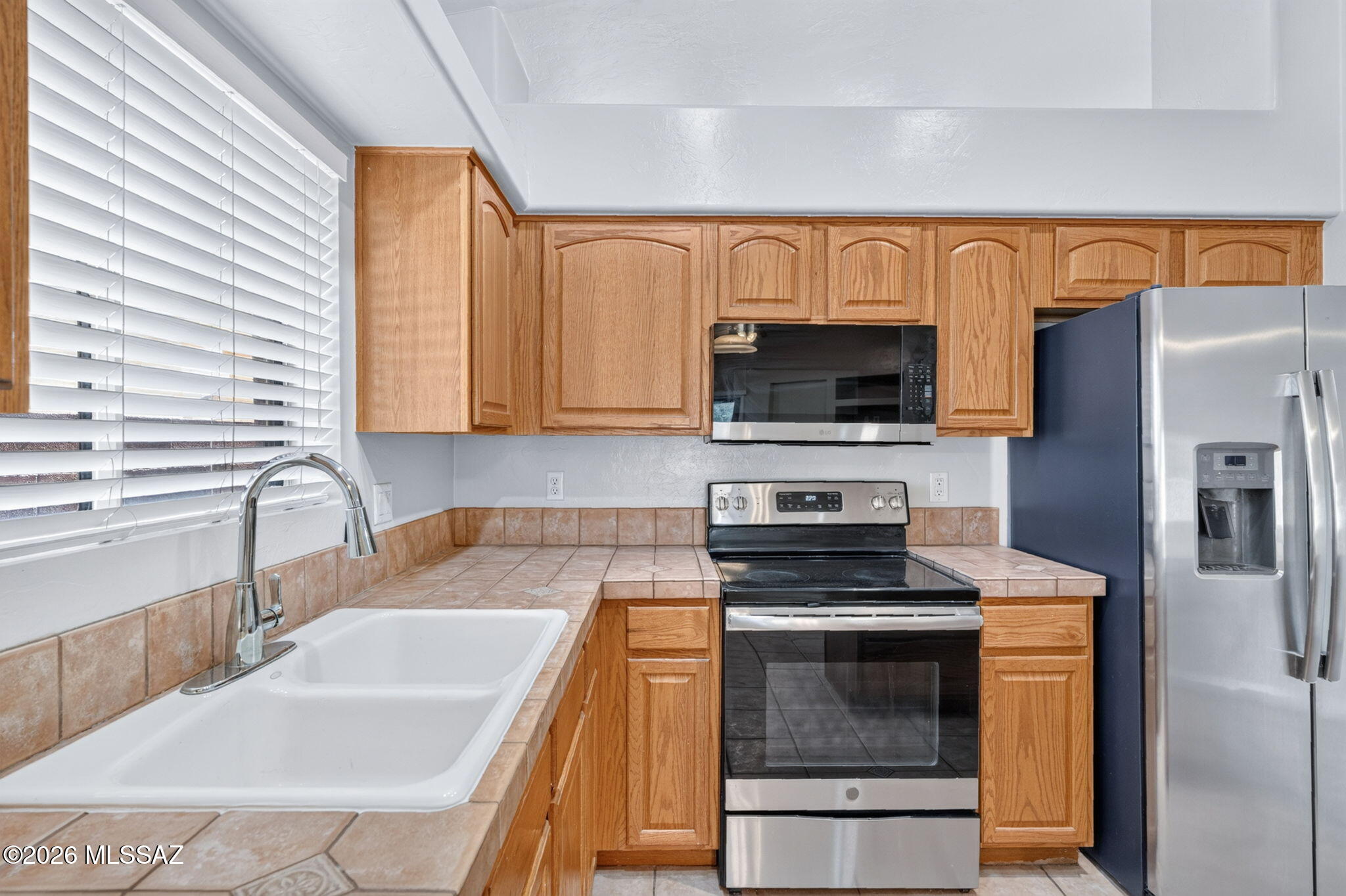 Presidio Del Rio  (1-162) - Residential Lease