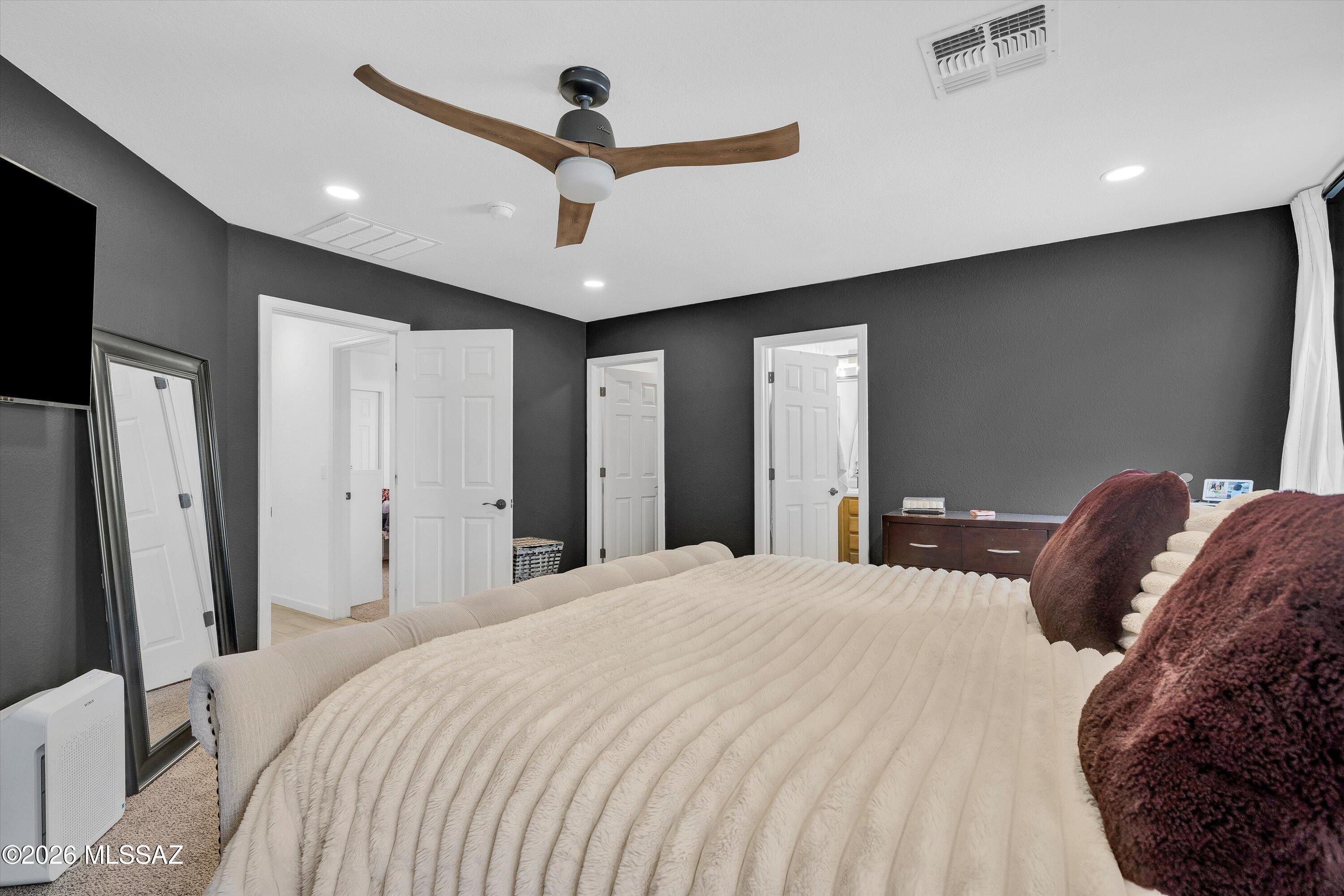 Riverhaven (1-373) - Residential