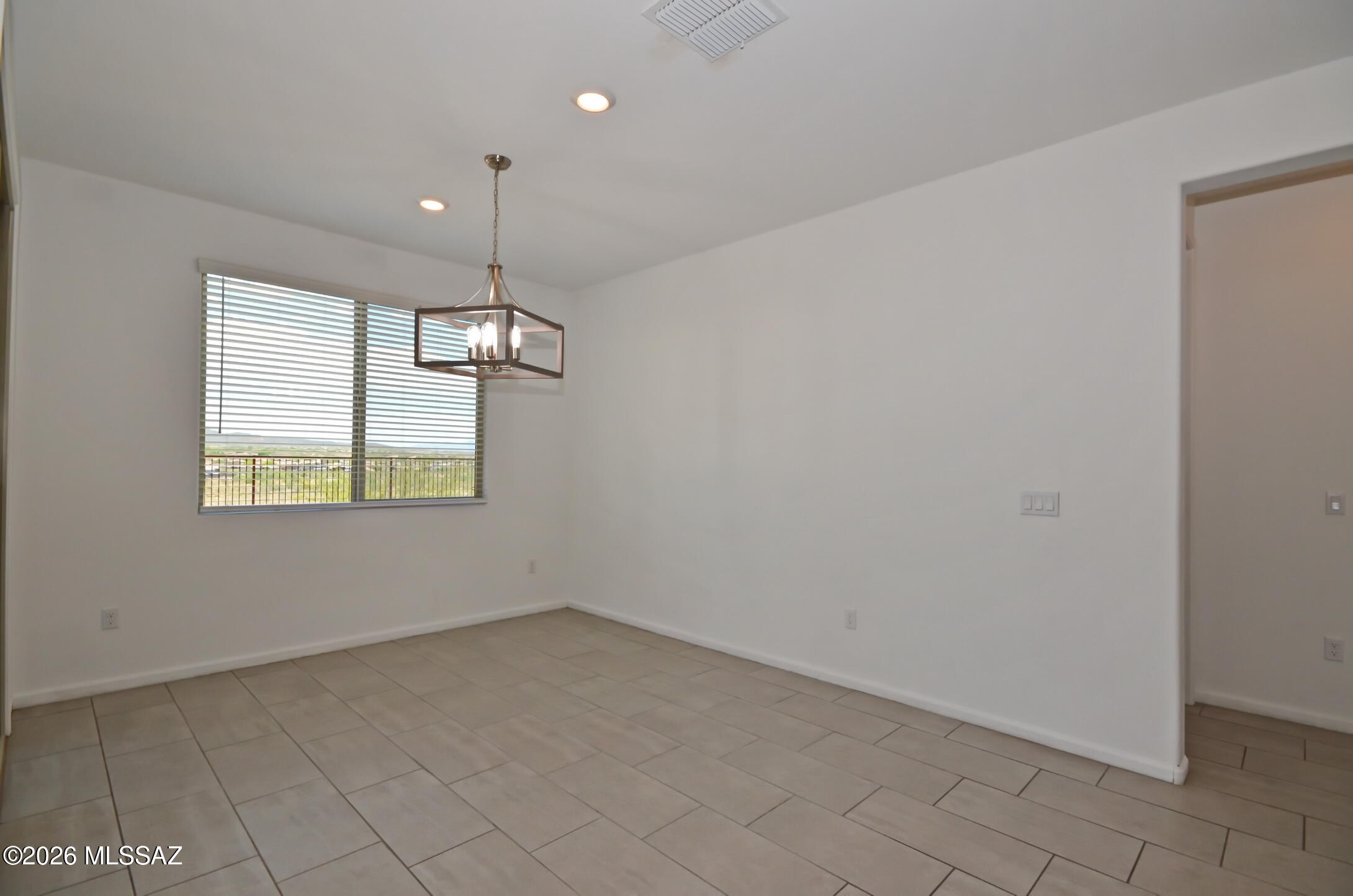 The Vistas At Rincon Knolls SQ20152600506 - Residential