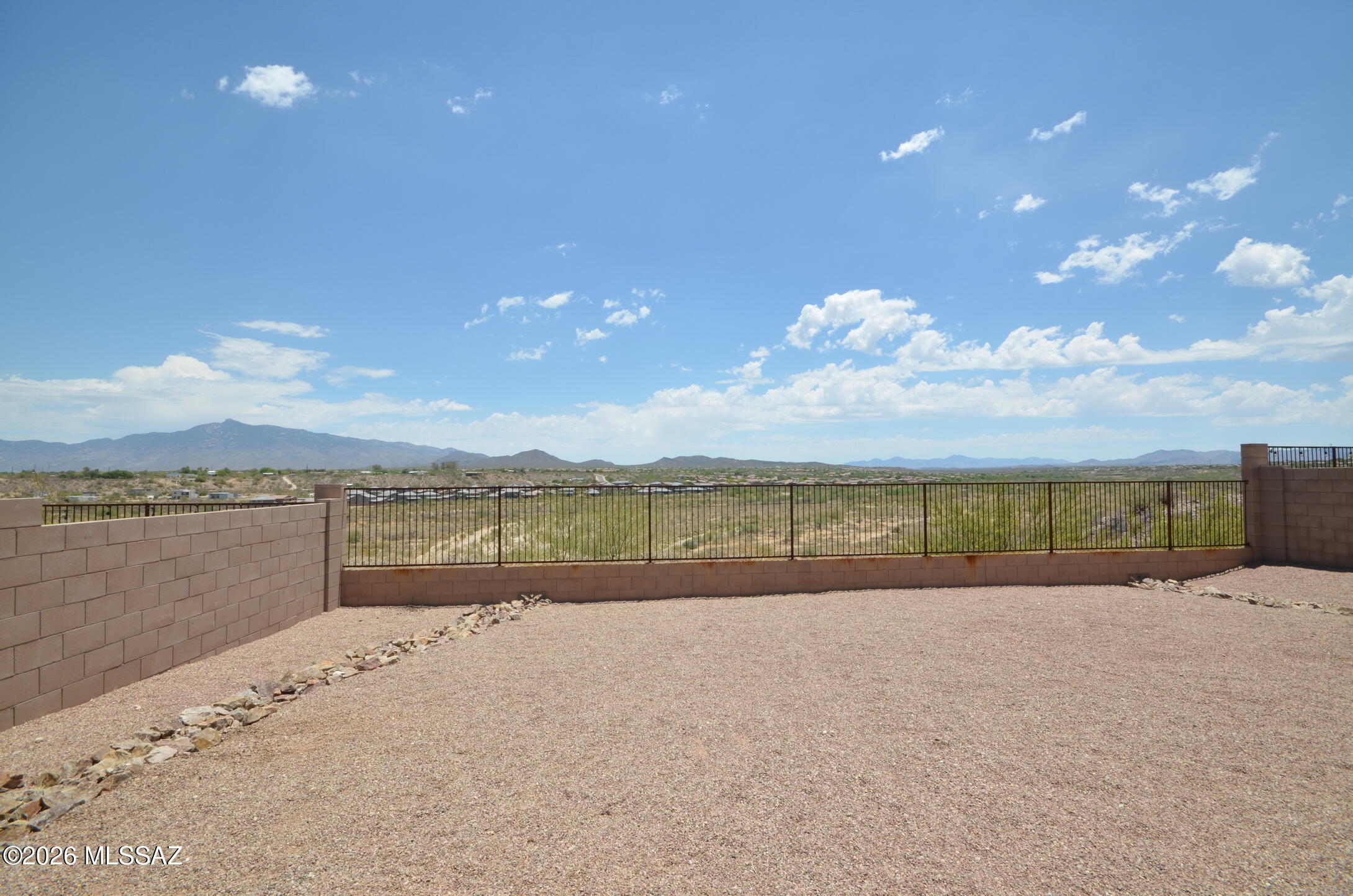 The Vistas At Rincon Knolls SQ20152600506 - Residential
