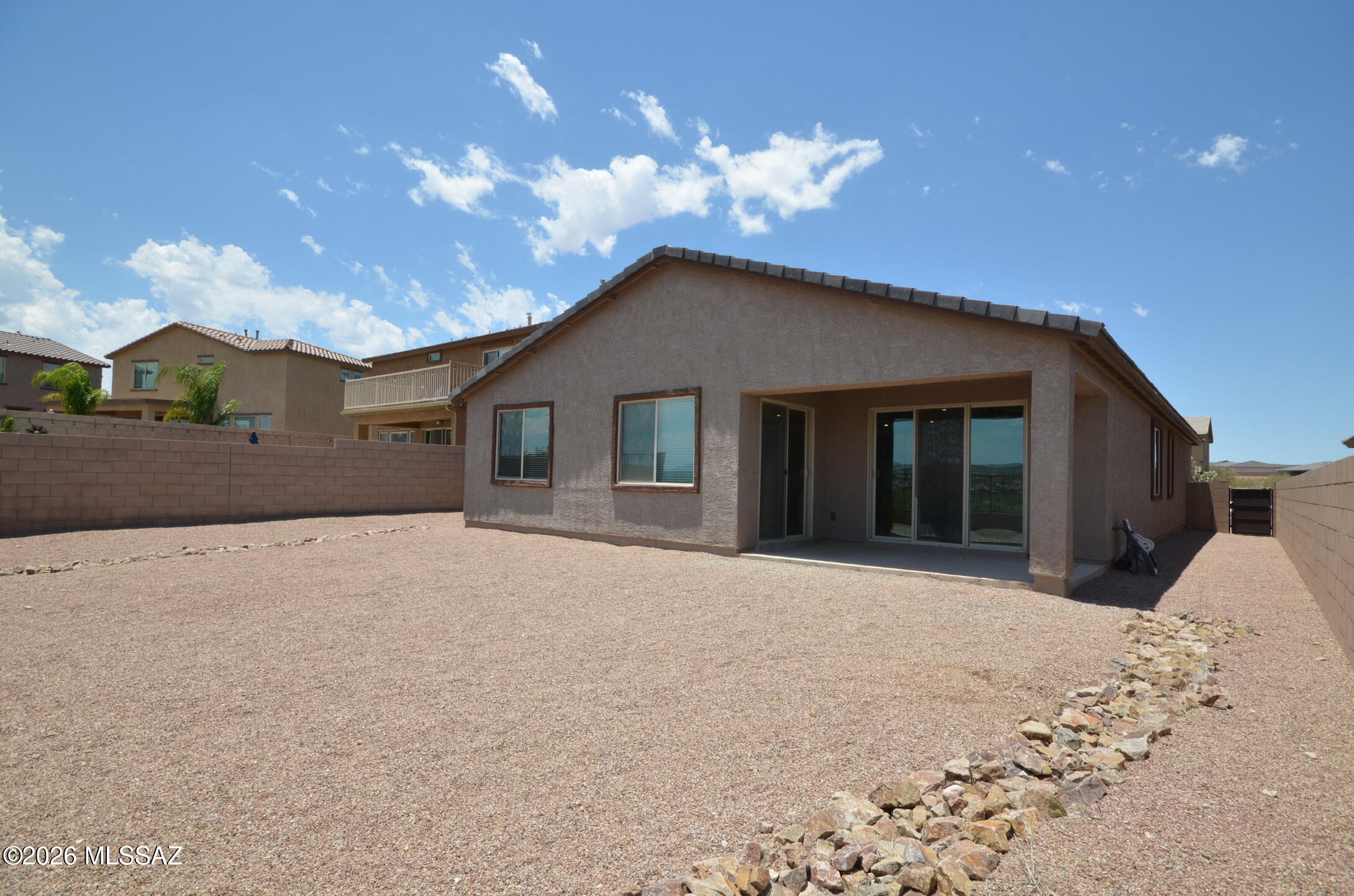 The Vistas At Rincon Knolls SQ20152600506 - Residential
