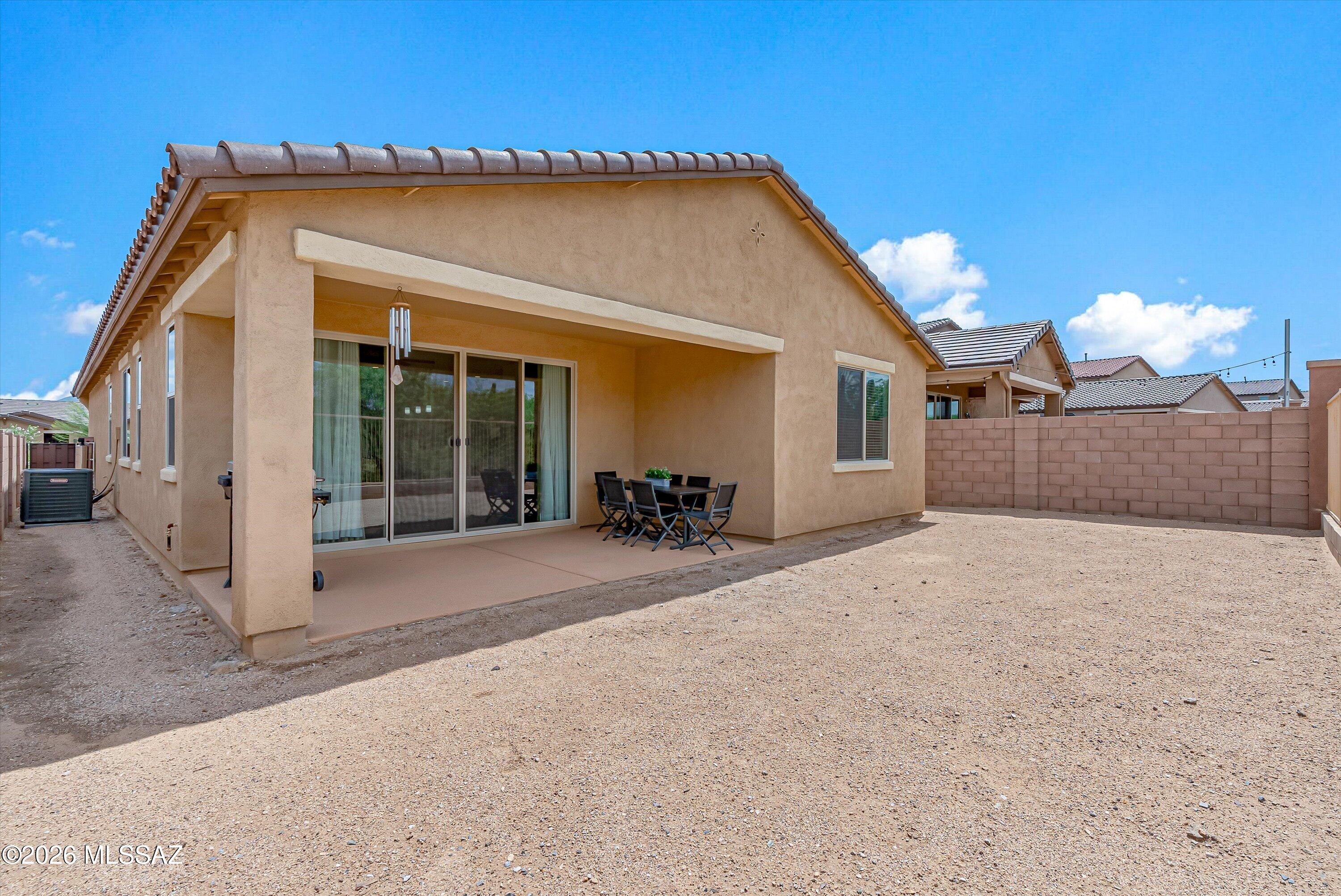 Entrada Del Pueblo - Residential