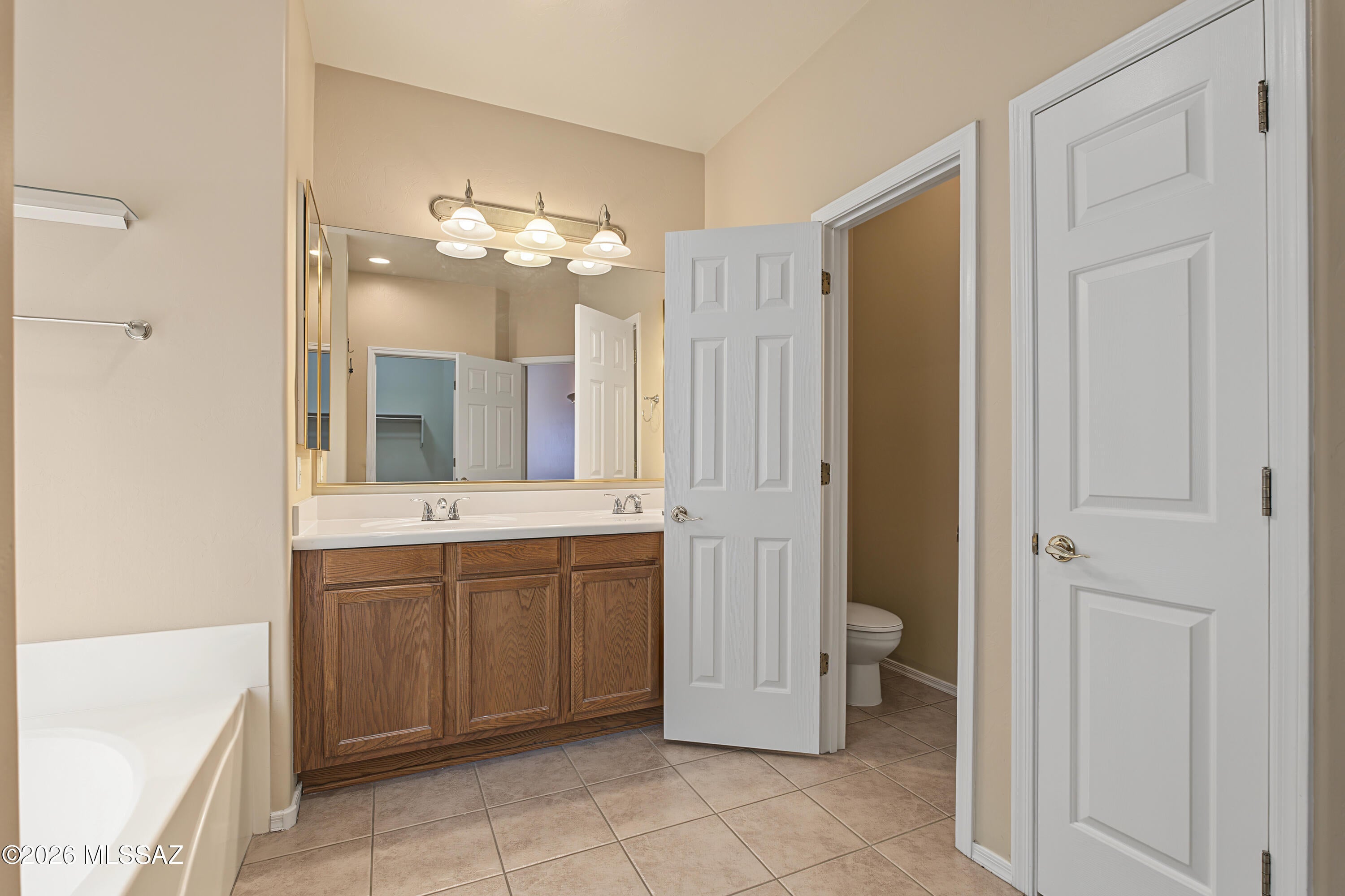 Rancho Del Lago (101-206) - Residential