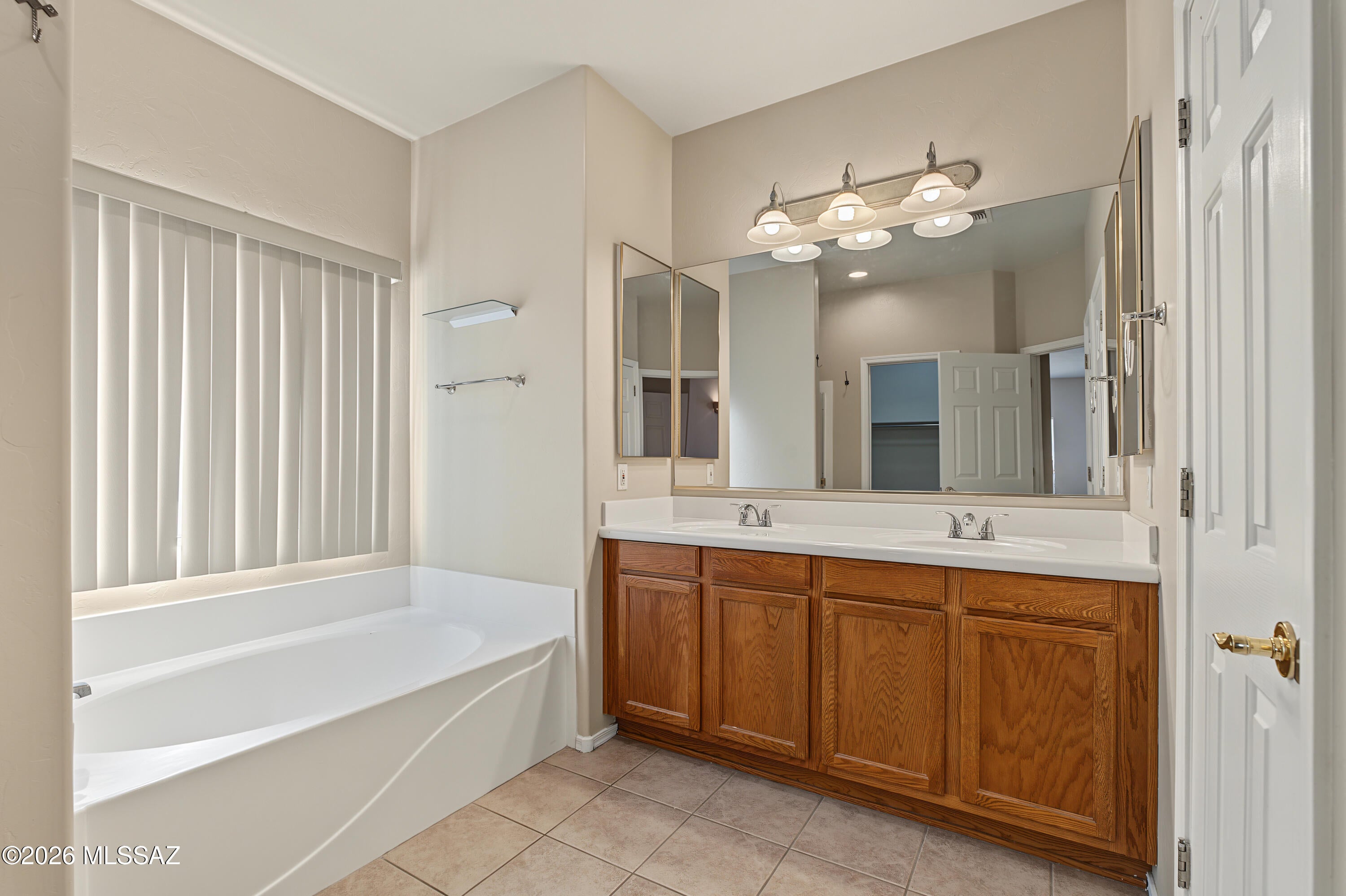 Rancho Del Lago (101-206) - Residential