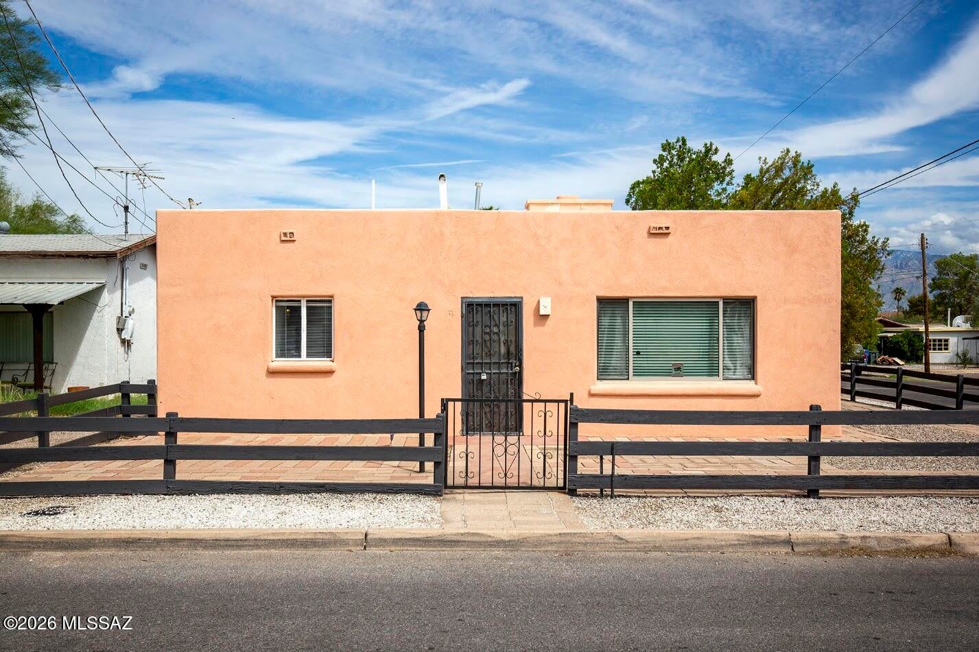 Sahuaro Hill - Residential