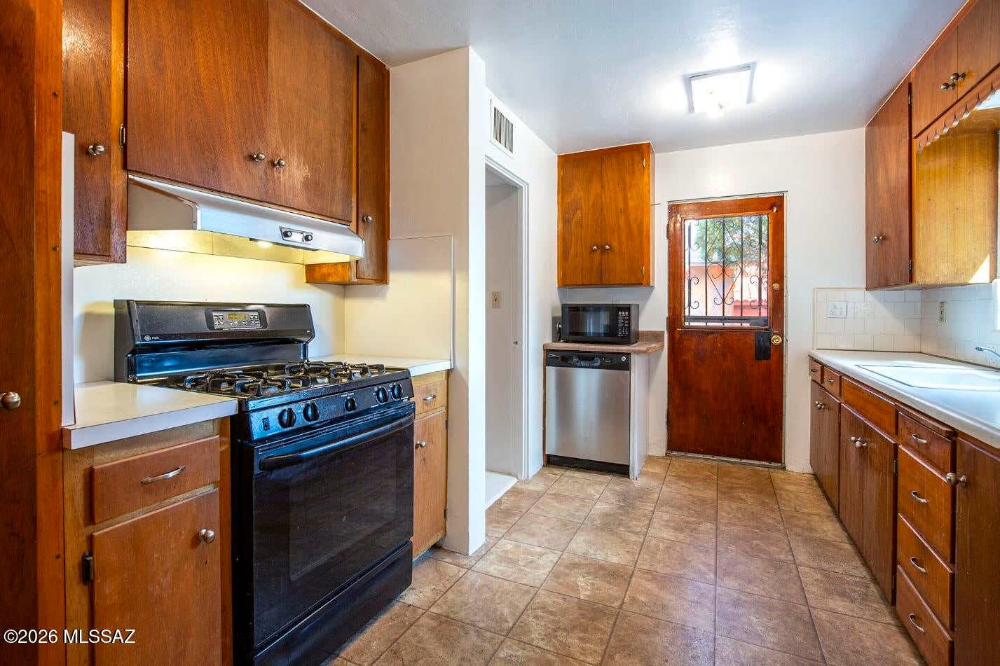Sahuaro Hill - Residential
