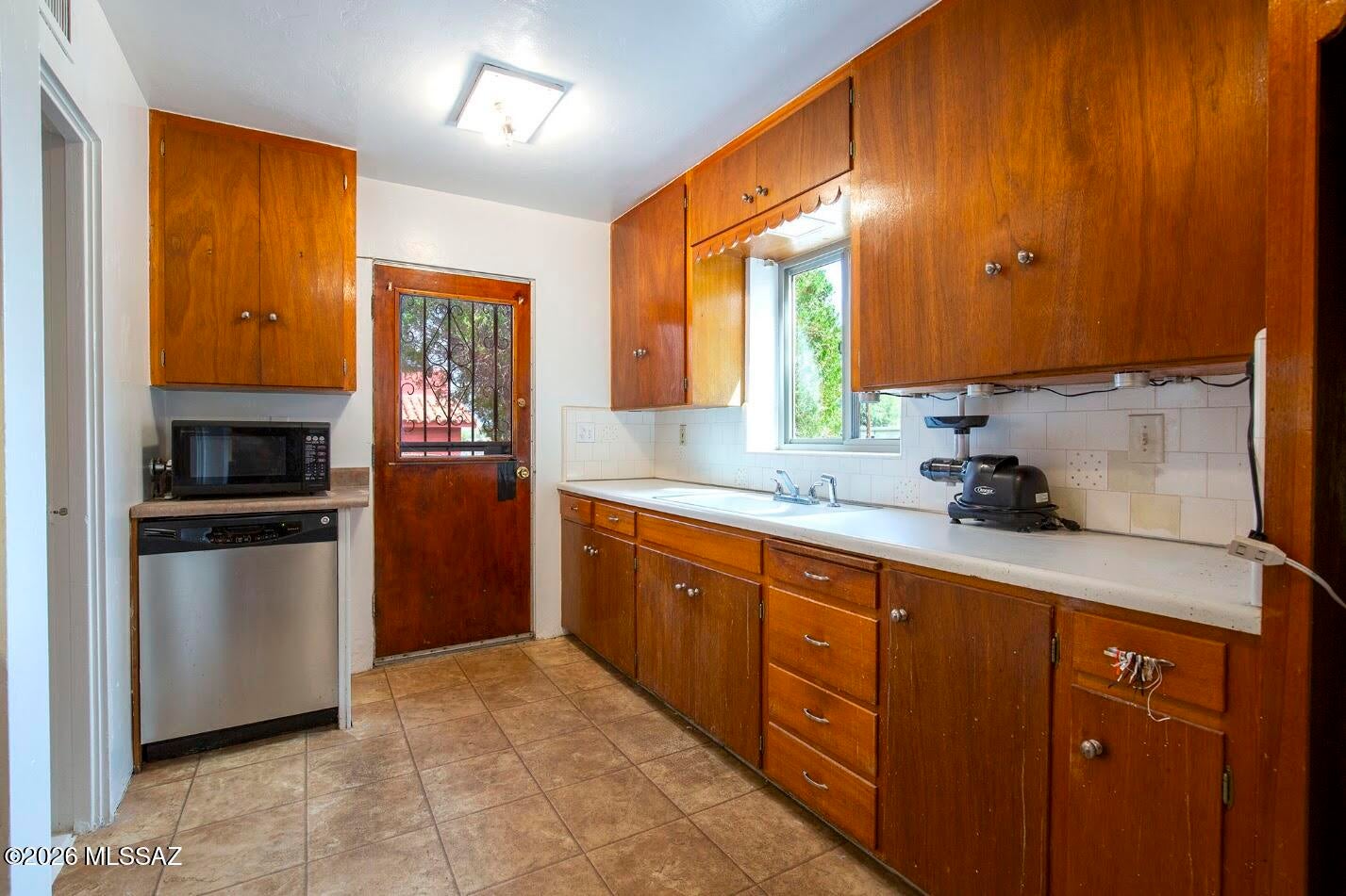 Sahuaro Hill - Residential