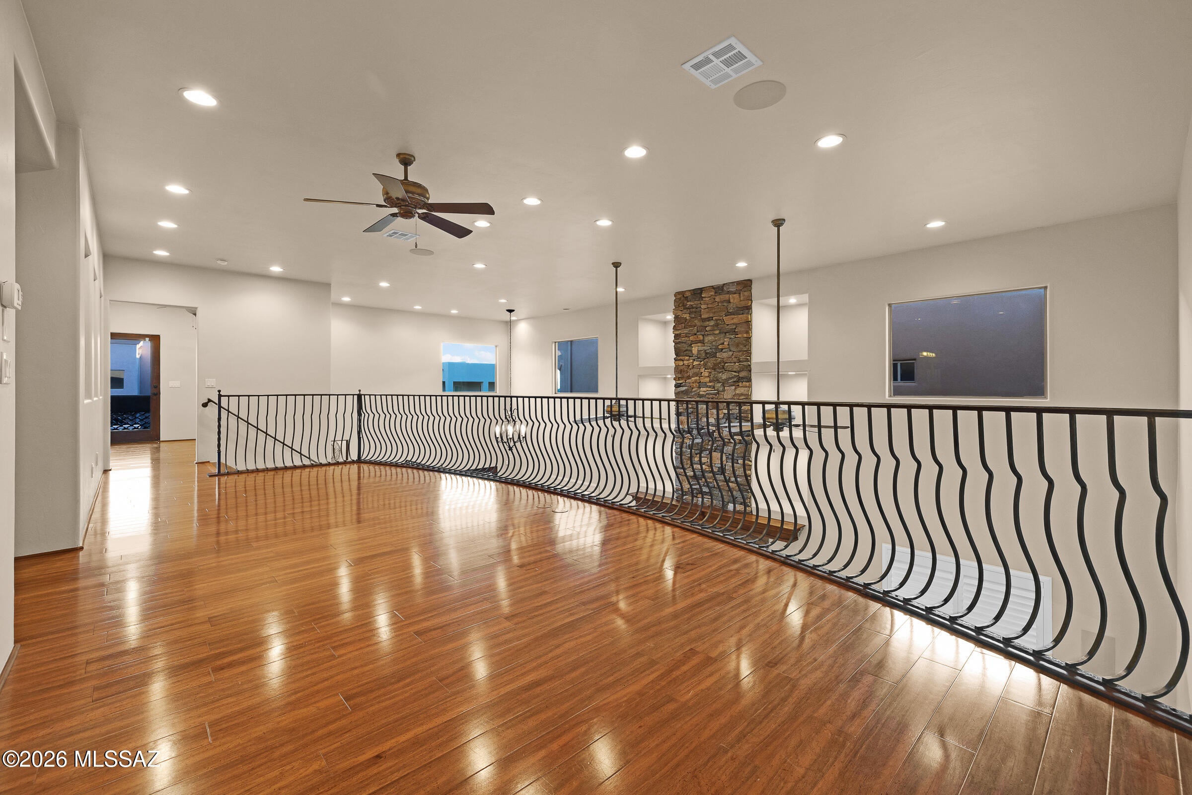 Enclave Del Snyder (1-8) - Residential