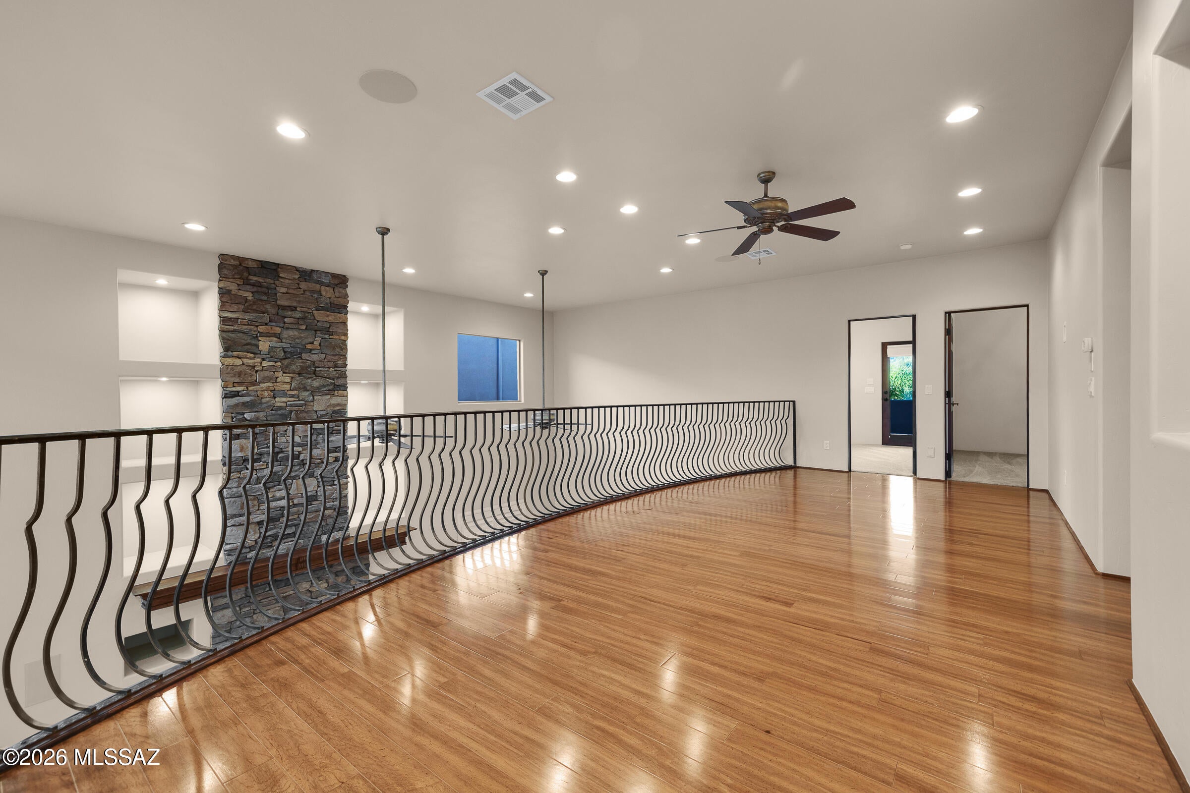 Enclave Del Snyder (1-8) - Residential