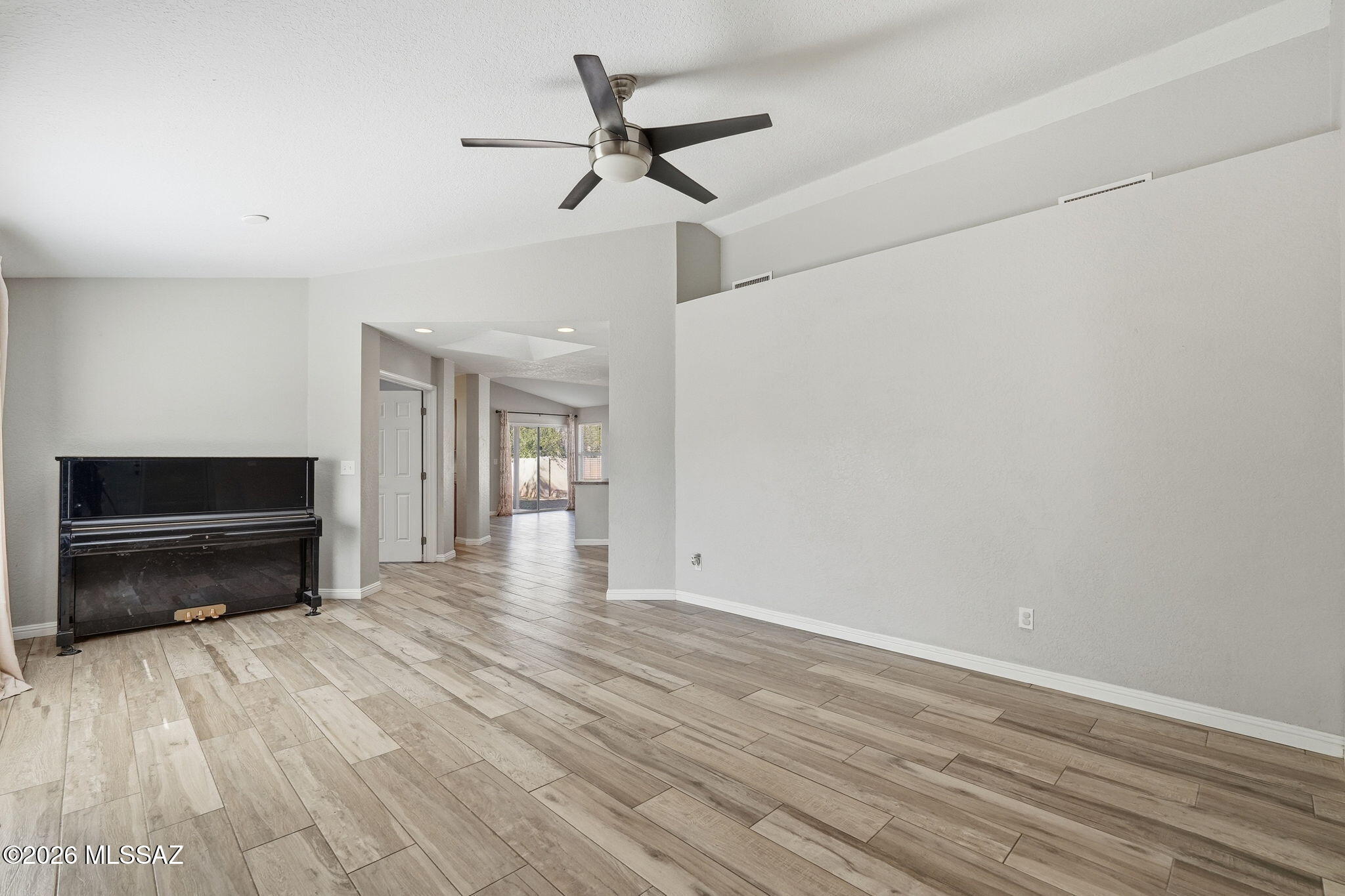 Country Highlands (1-180) - Residential