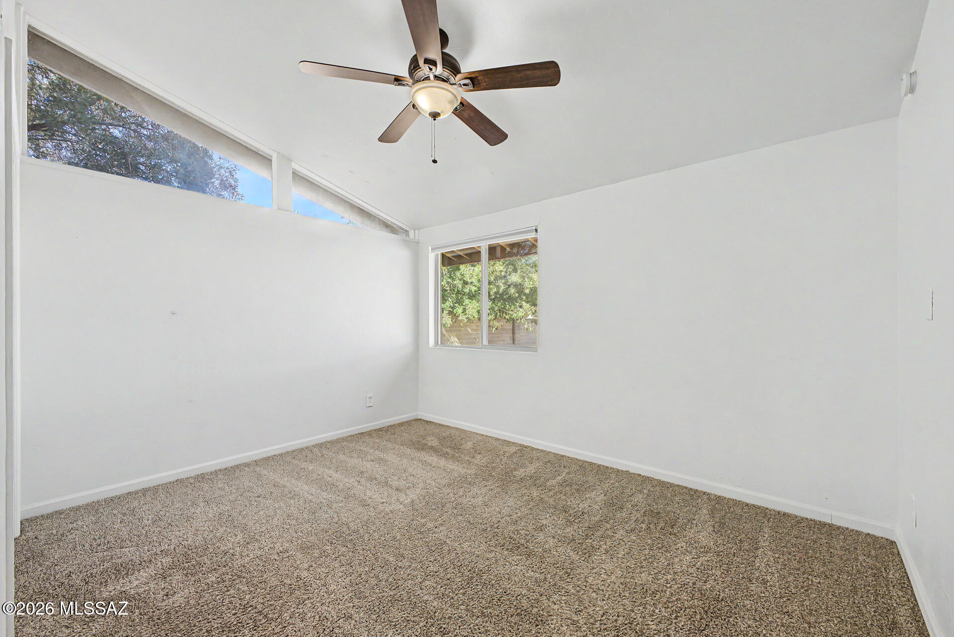 Miramonte Terr - Residential