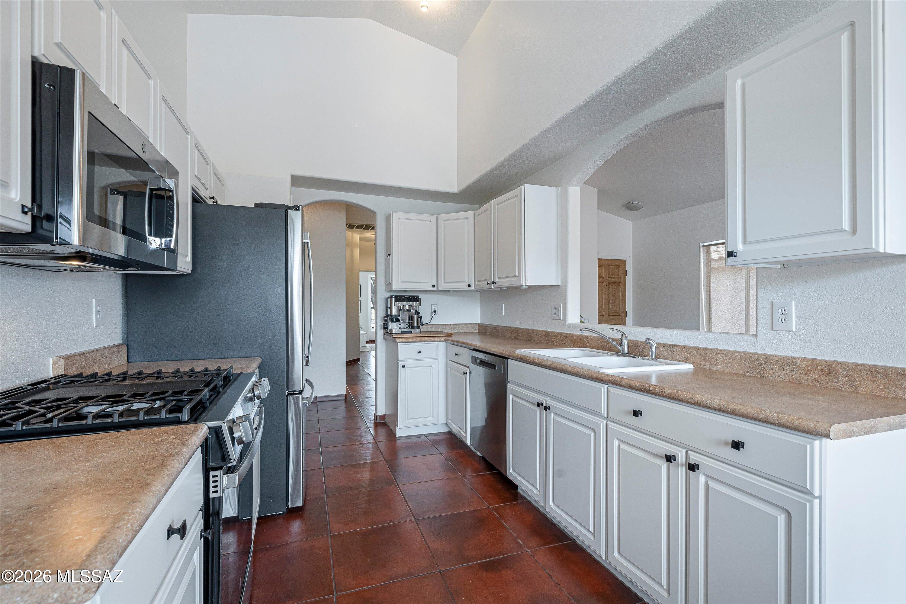 Bristol Park Resubdivision (1-83) - Residential