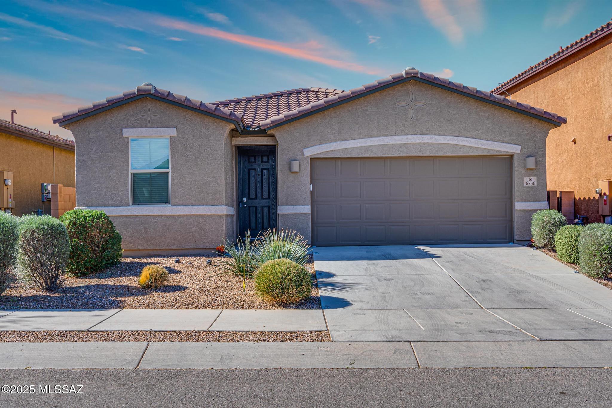 La Estancia De Tucson (1-330) - Residential