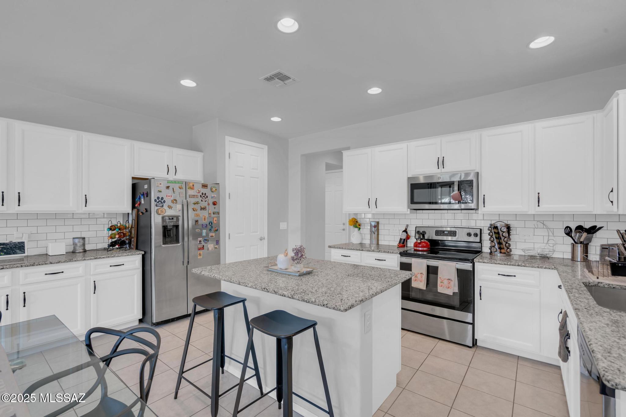 La Estancia De Tucson (1-330) - Residential