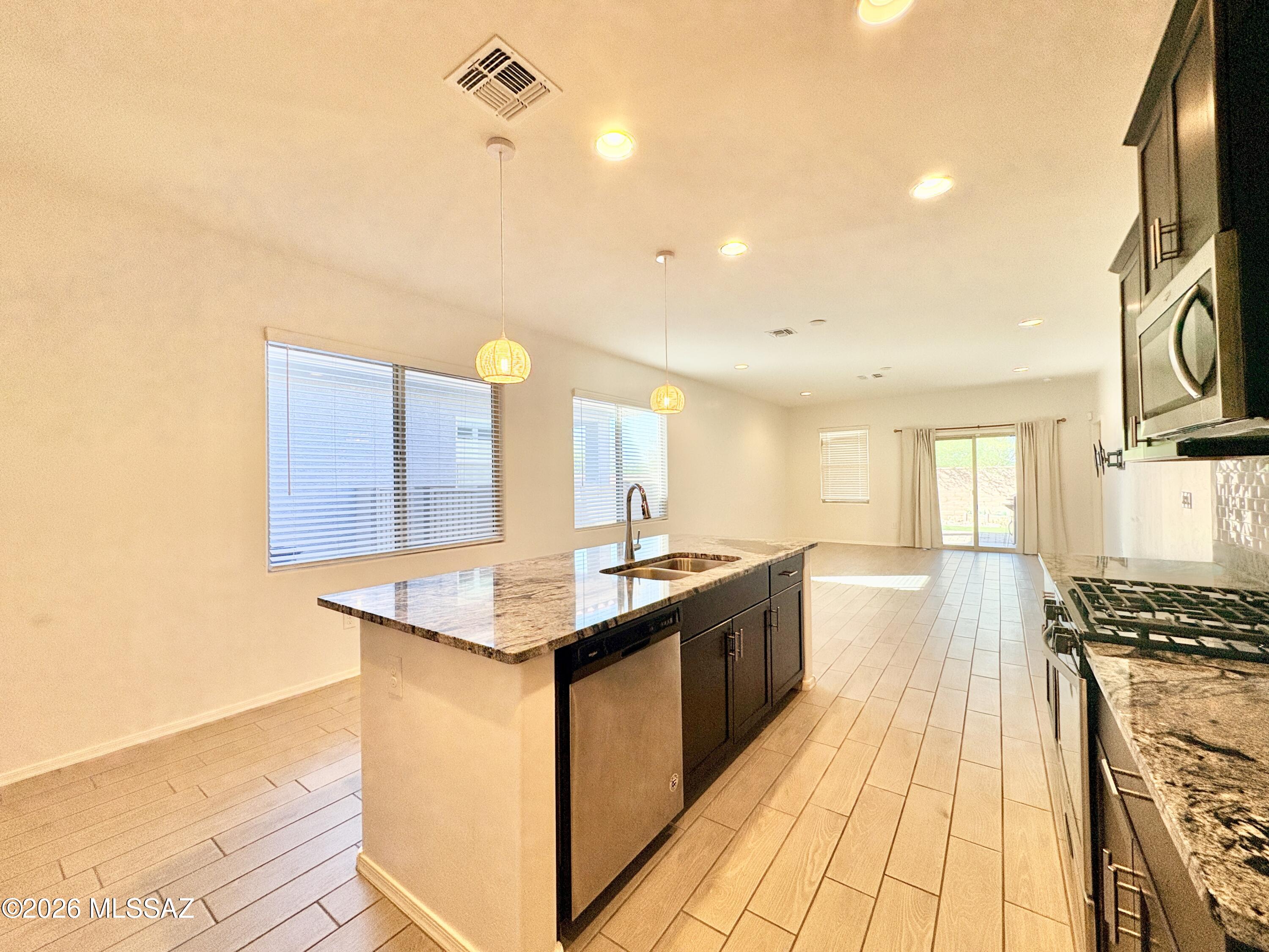 La Estancia De Tucson SQ20193540789 - Residential Lease