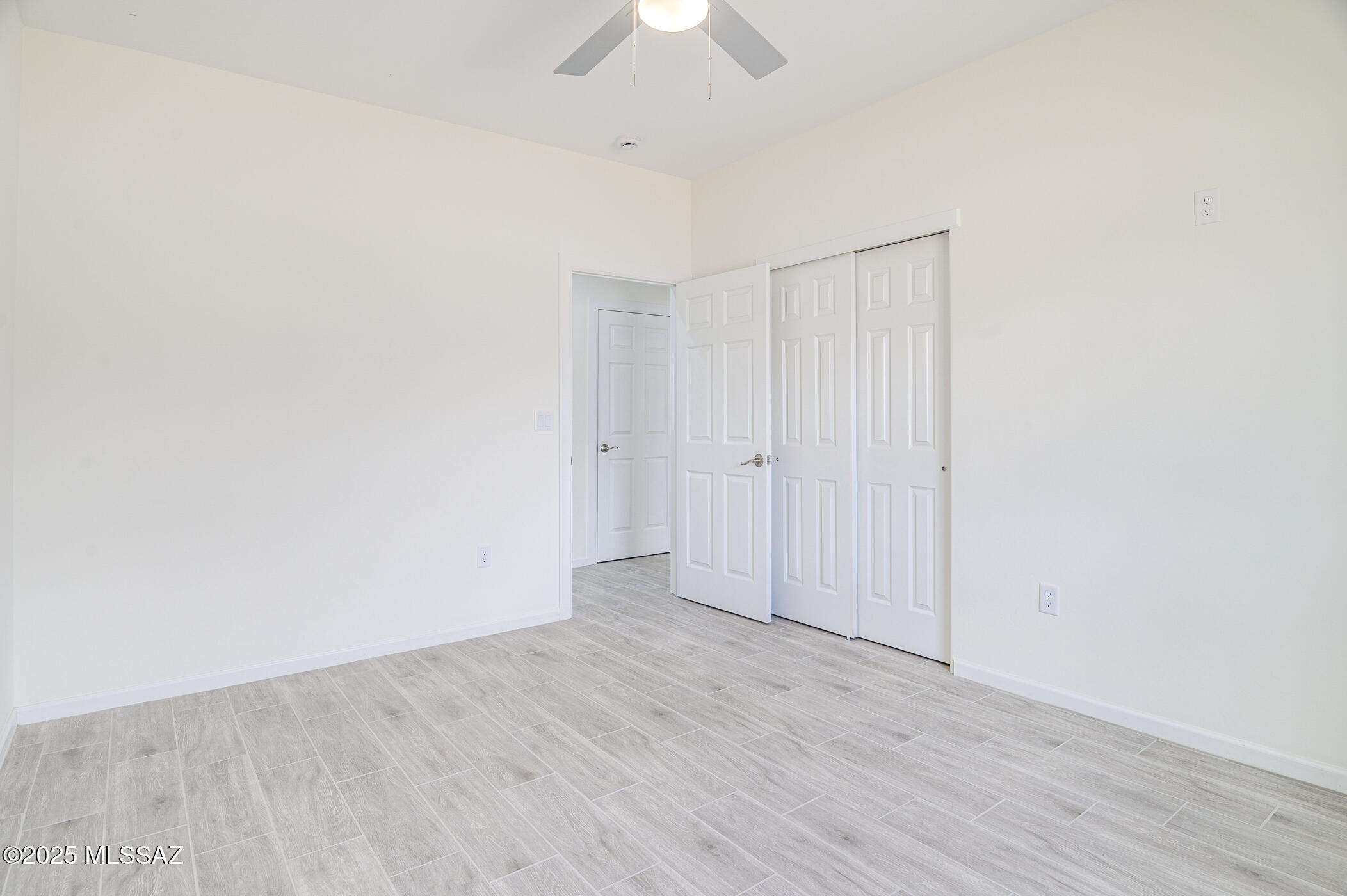 New Tucson Unit NO. 4 (1-203) - Residential