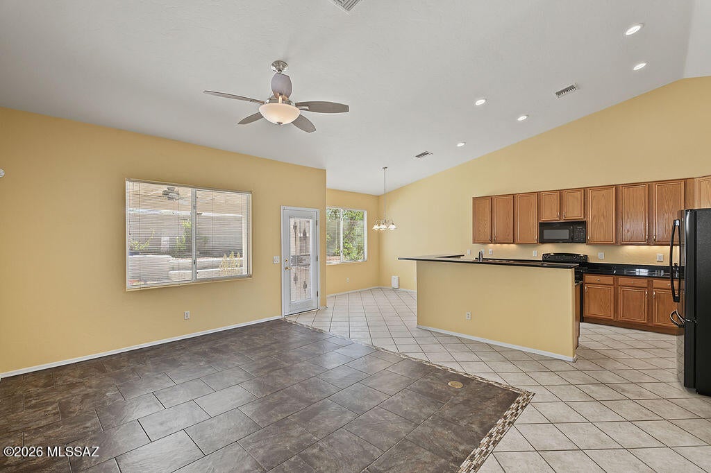Sierra Linda (1-42) - Residential