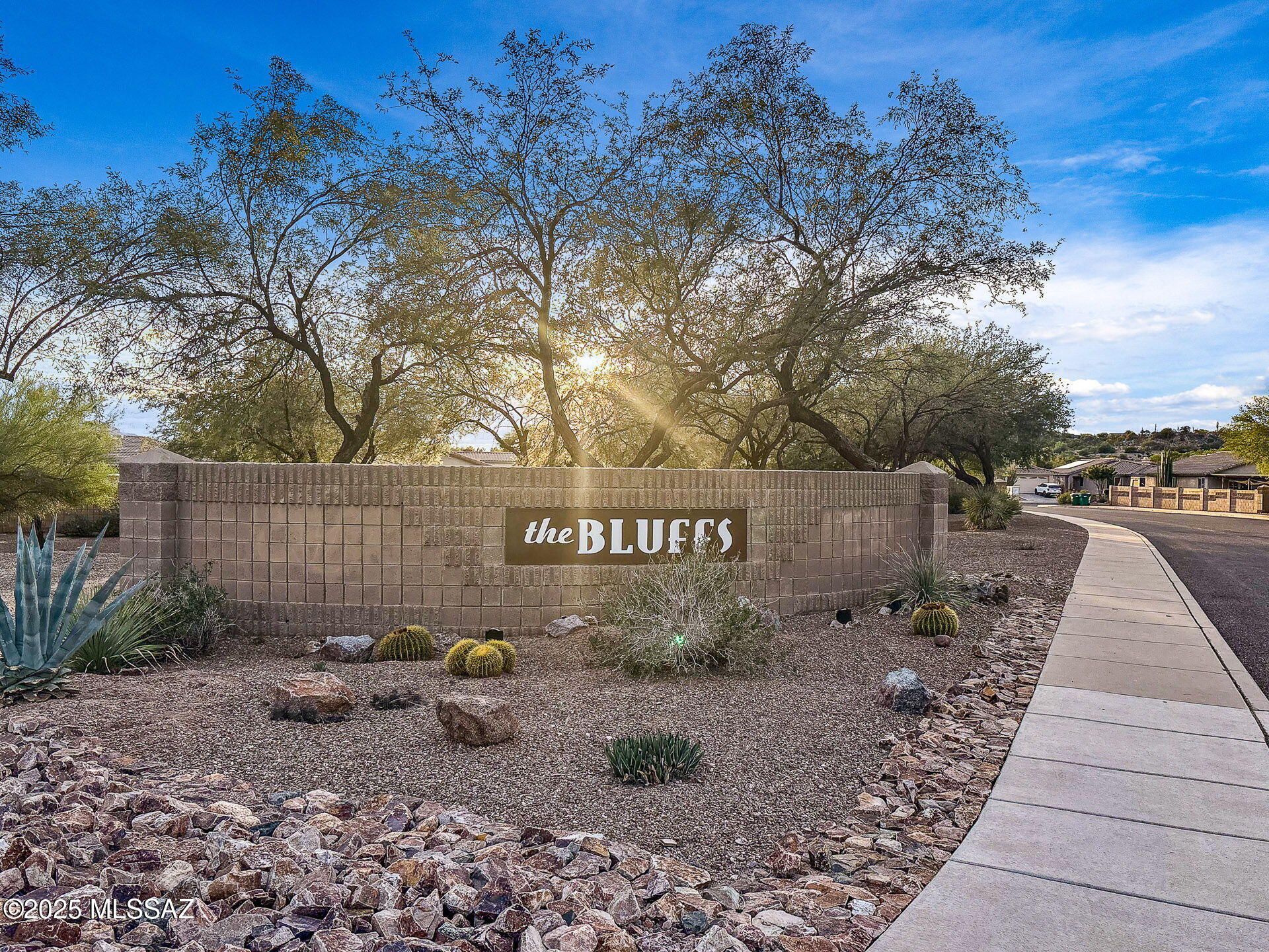 Bluffs (The) 2 - Residential
