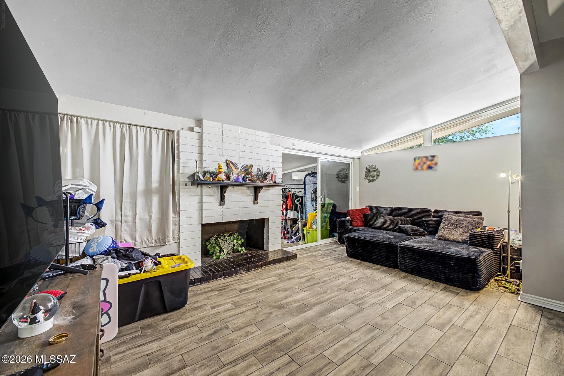 Miramonte Terr - Residential