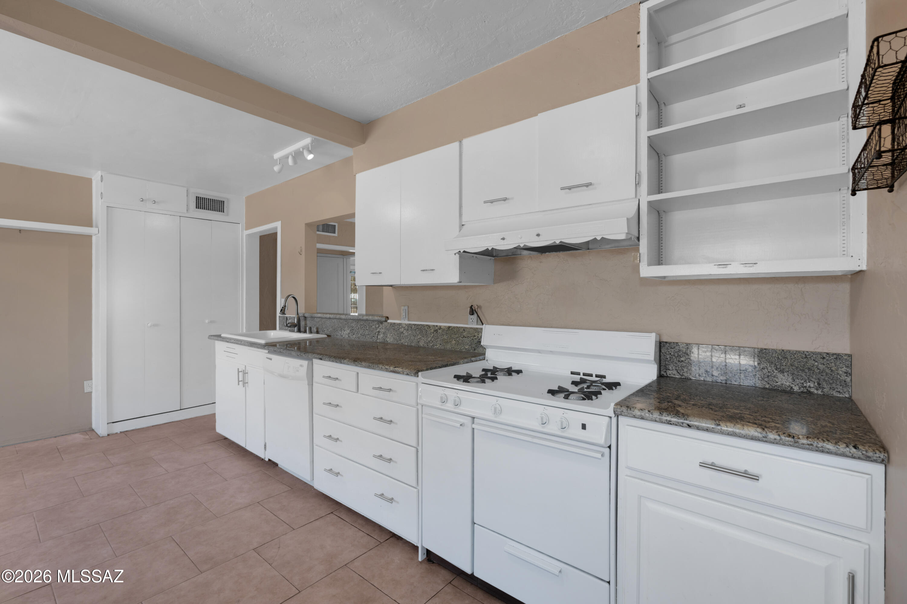 Casas Hermosas - Residential