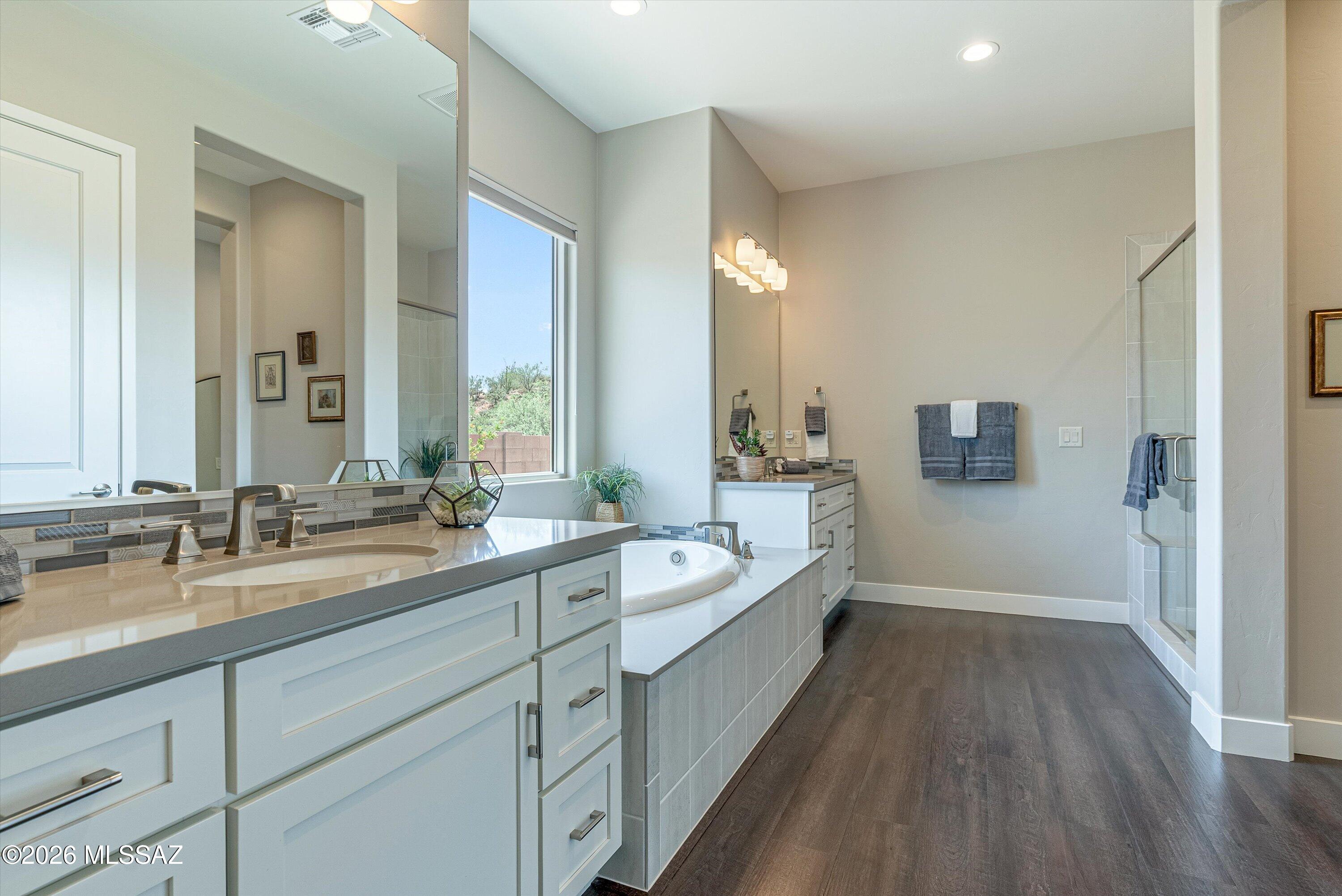 Saddlebrooke - Residential
