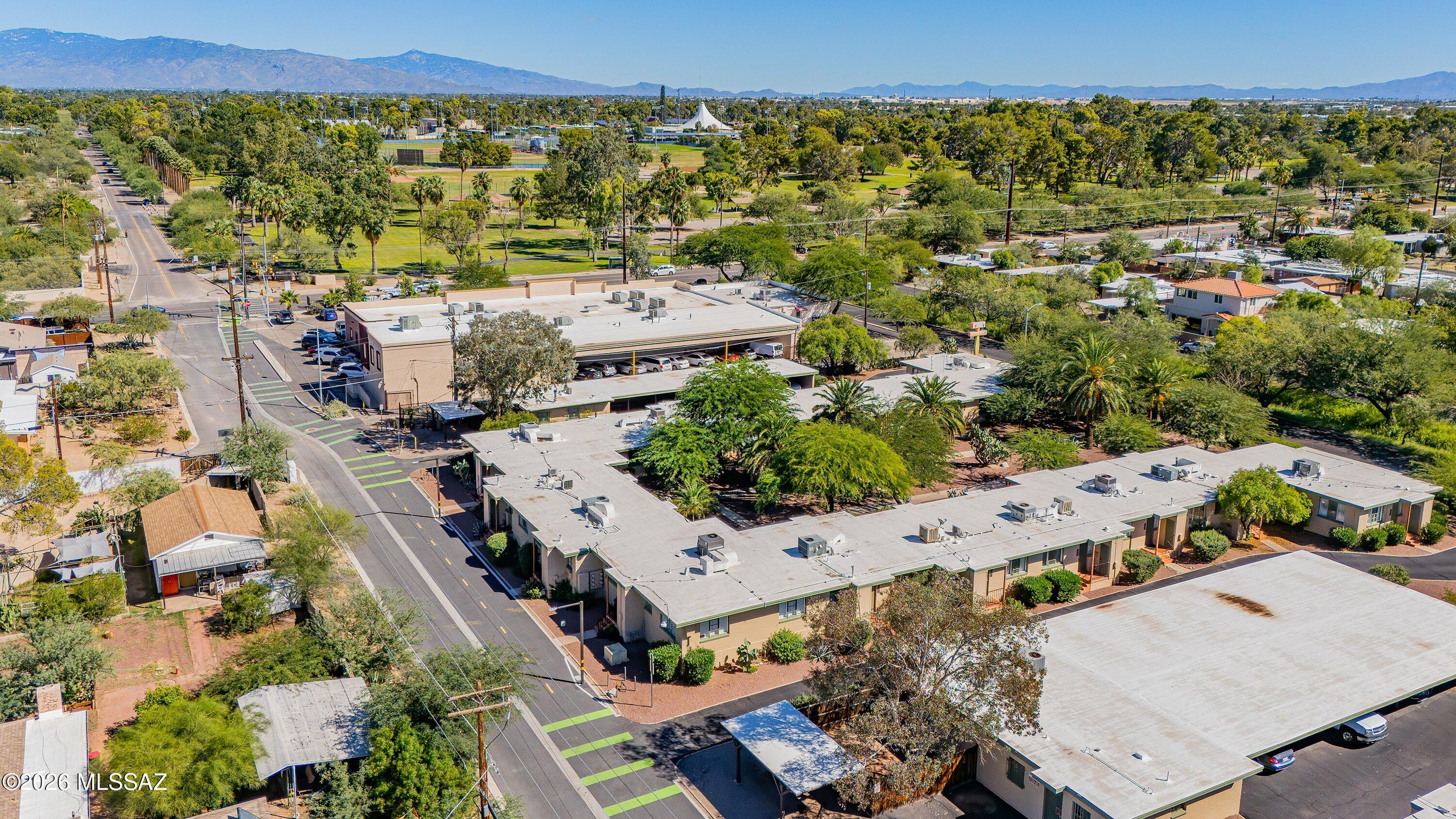Country Club Manor Condos (1-51) - Residential