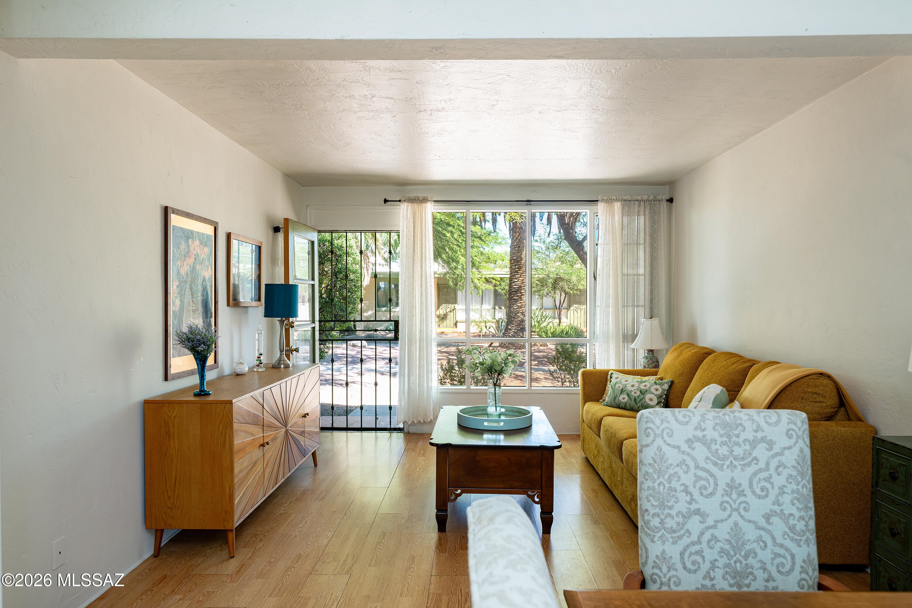 Country Club Manor Condos (1-51) - Residential
