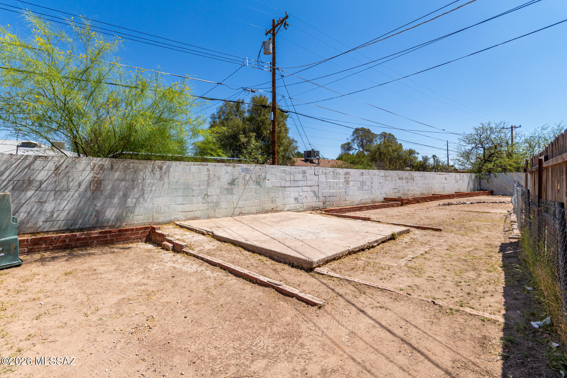 Sunland Gardens - Residential