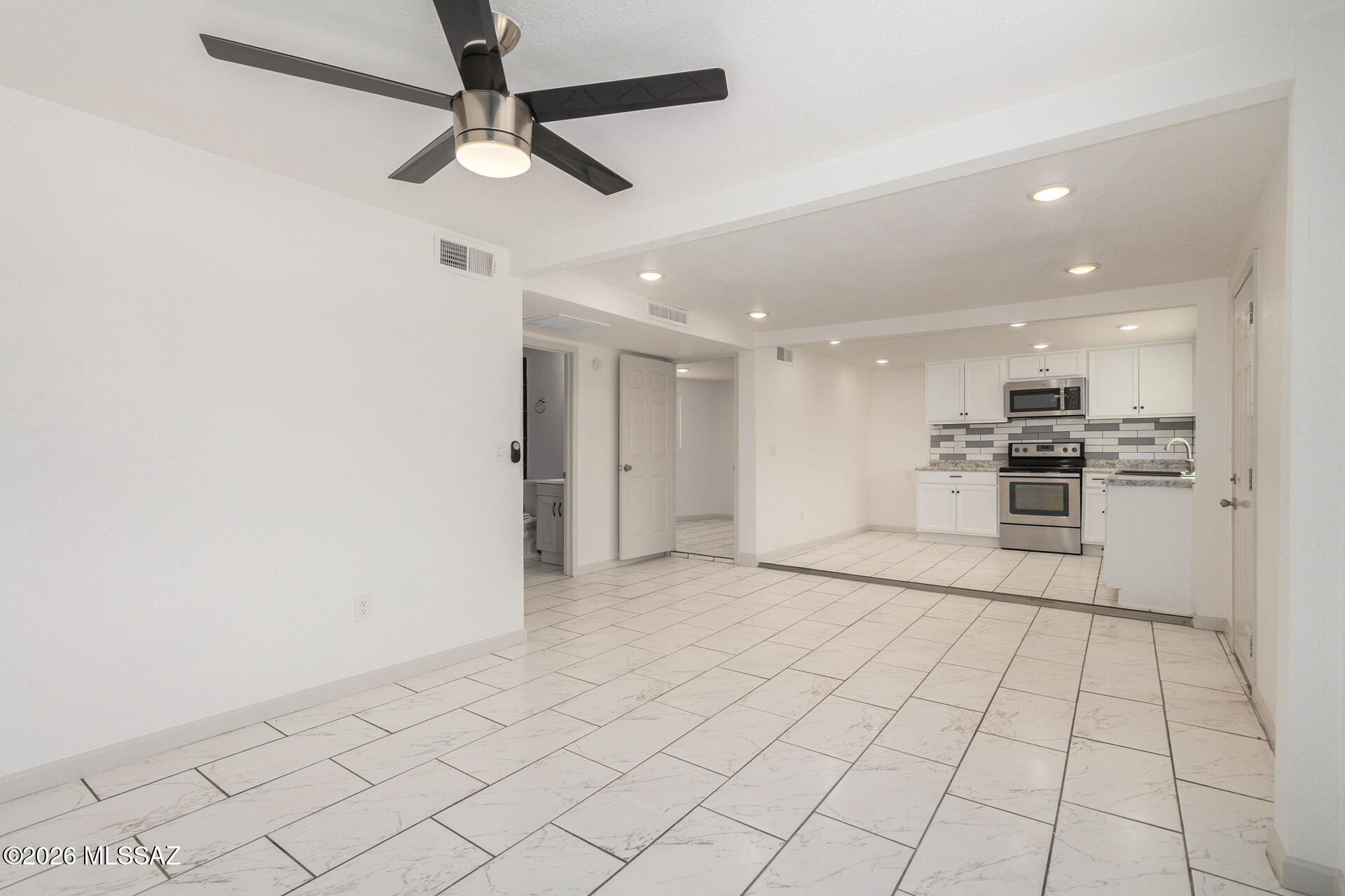 Sunland Gardens - Residential