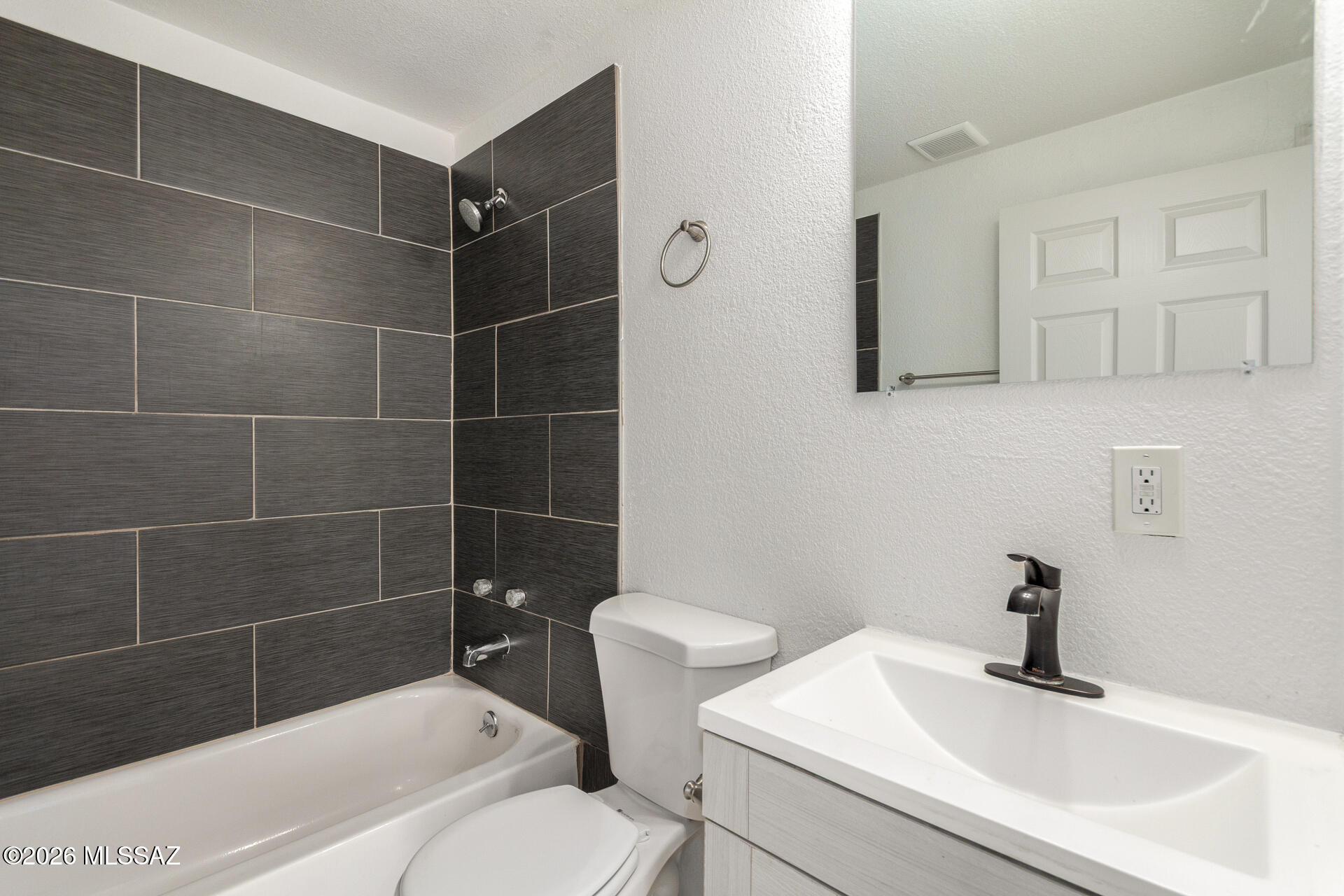 Sunland Gardens - Residential
