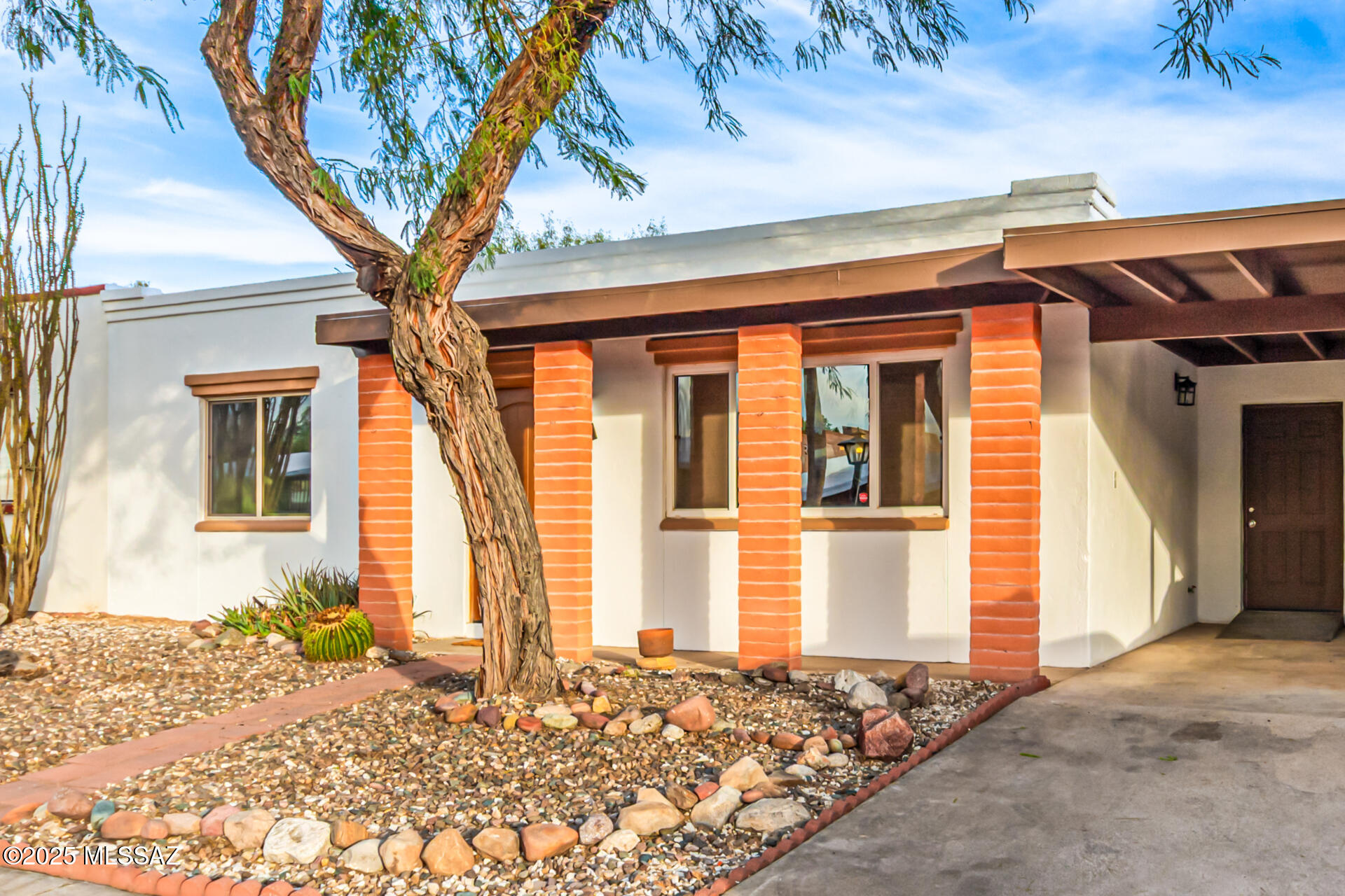 Sellers to accept or counter offers between 224900 - 234900.  Discover easy living on Tucson's incredible west side in this fully updated 2 bed, 2 bath townhome located in the desirable Serrano Townhouse community. This move-in-ready home features modern finishes throughout, offering a fresh and stylish feel the moment you step inside. Enjoy stunning mountain and city views that define west-side living, creating the perfect backdrop from sunrise to sunset. The prime location places you just minutes from Downtown Tucson, the U of A, and some of the area's best restaurants, coffee shops, and entertainment. Ideal for a low-maintenance lifestyle with unbeatable convenience--this is Tucson living at its finest.