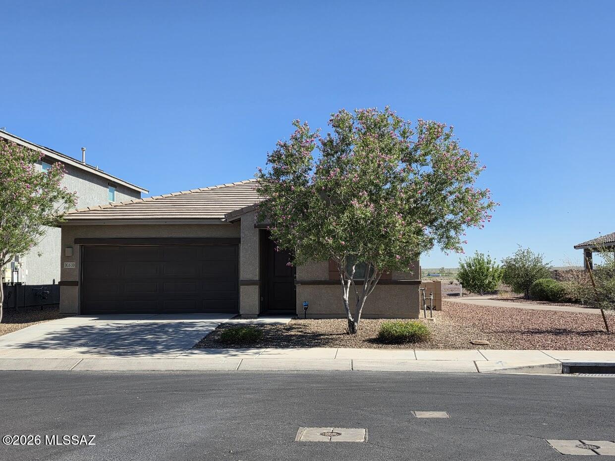 This home is comfortably equipped with 4 bedrooms; 3 bathrooms; boasting a teen/flex room; all appliances including washer and dryer. Kitchen has stainless steel DW, refrigerator, microwave and gas range. Split bedrooms with the Primary suite including walk in closet, double sinks, walk-in shower. You will be comfortable in your own garage which is epoxy coated, climate controlled and insulated.  Pets upon approval.  Call for a showing today!  This Brokerage represents the Landlord for this property.