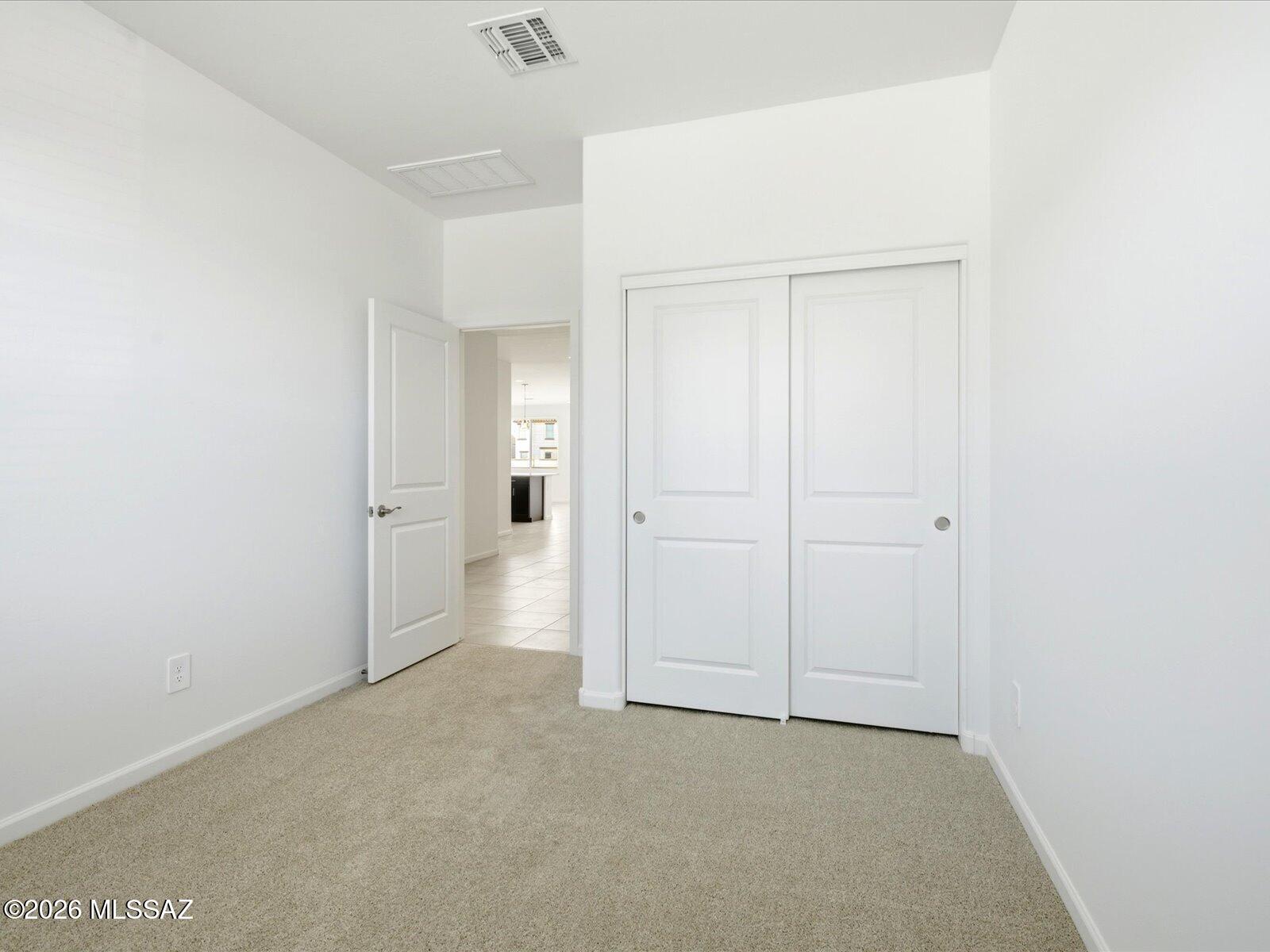 Entranda Del Toro - Residential