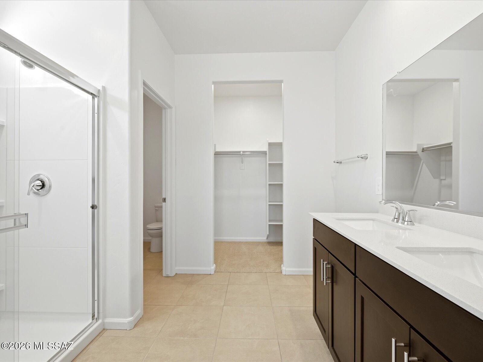Entranda Del Toro - Residential
