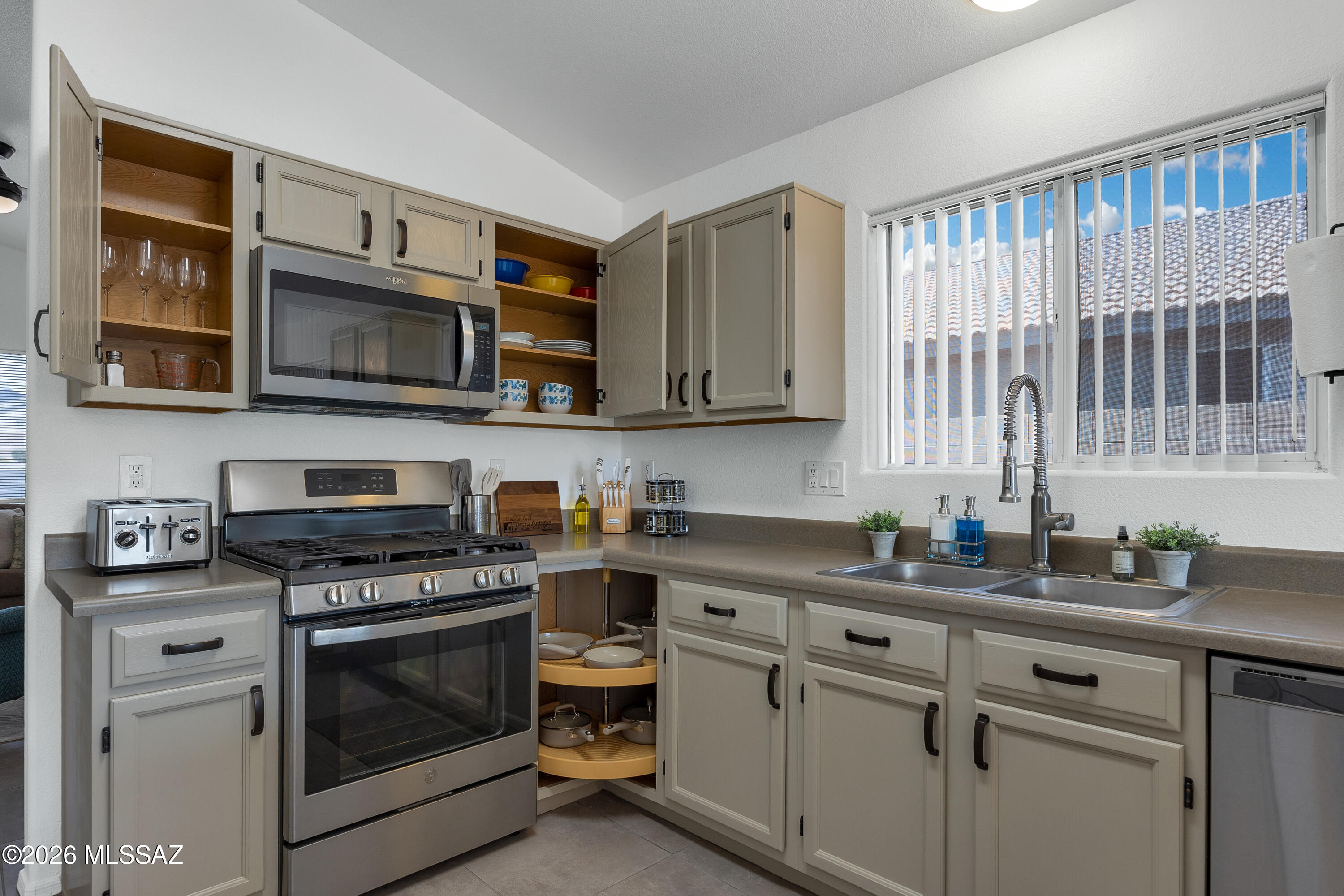 Quail Crossing (1-150) - Residential Lease