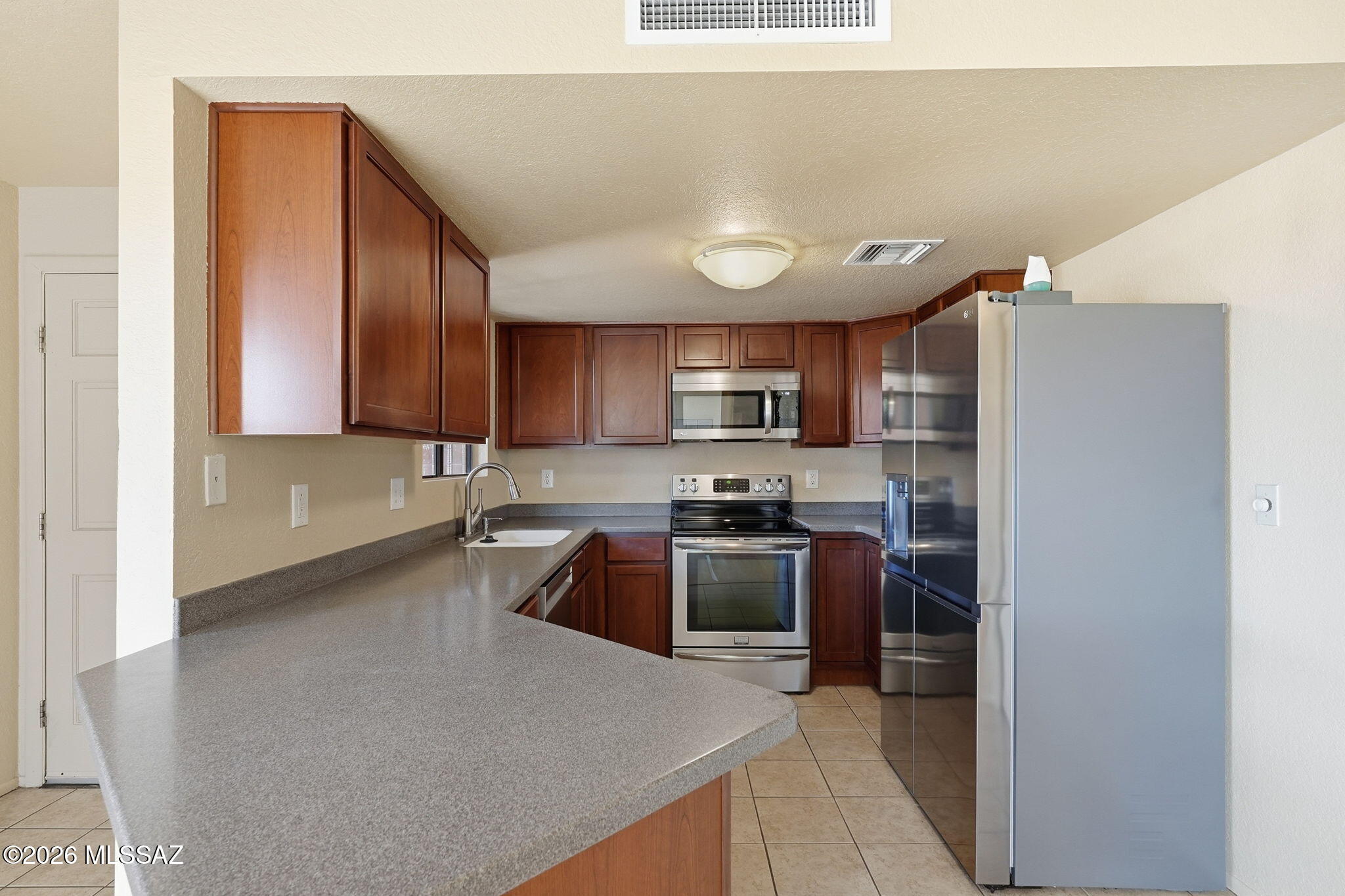Ventana Vista Condominiums - Residential
