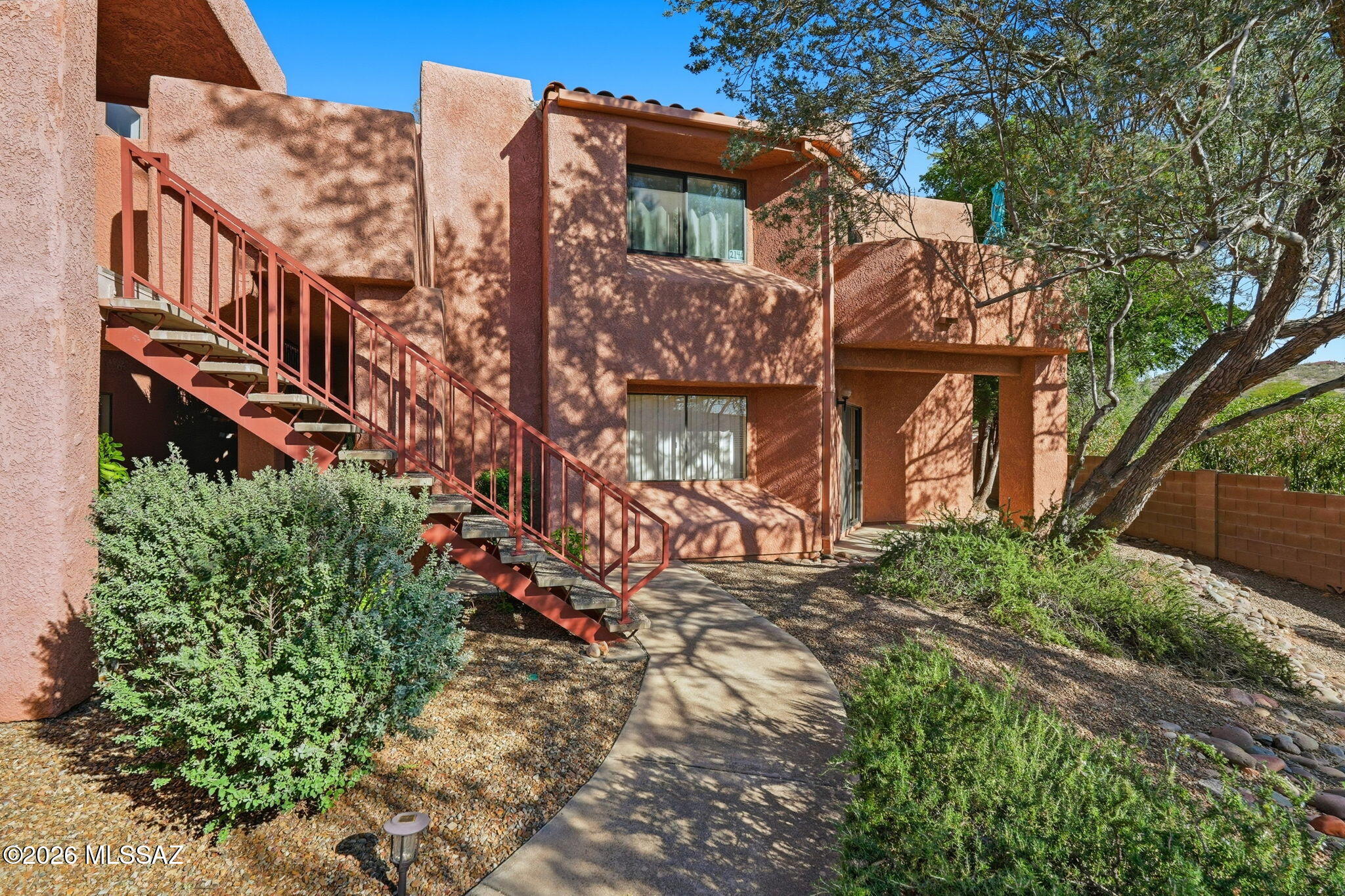 Ventana Vista Condominiums - Residential